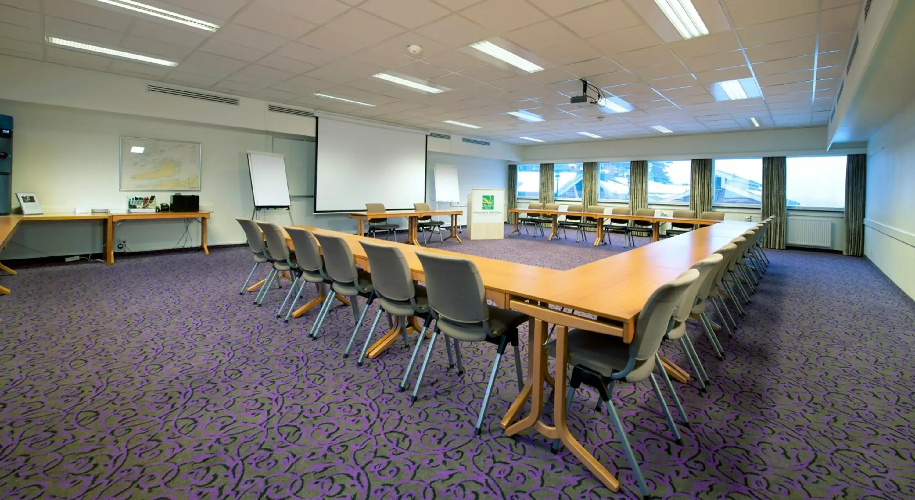 Meeting/conference room in Quality Hotel Leangkollen