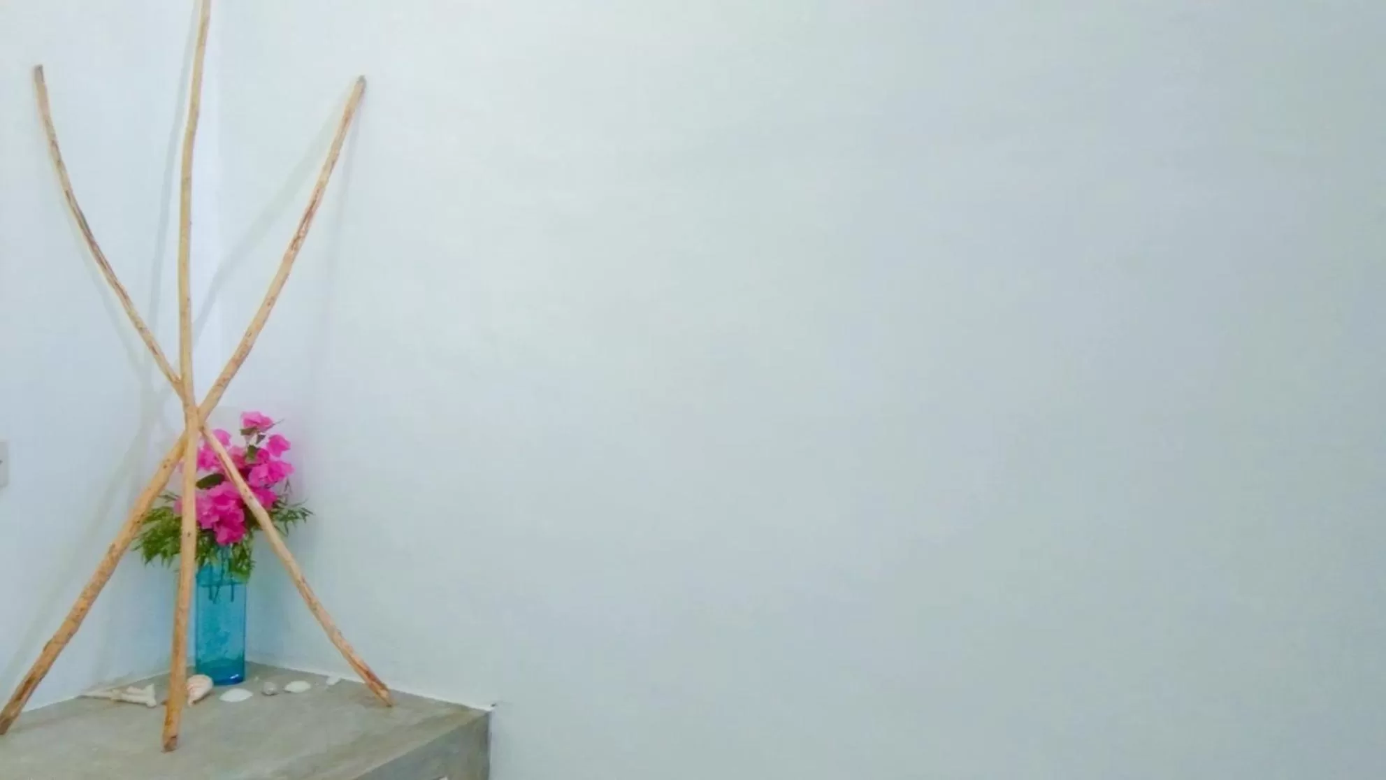 Bathroom in Café des Arts Gili Air