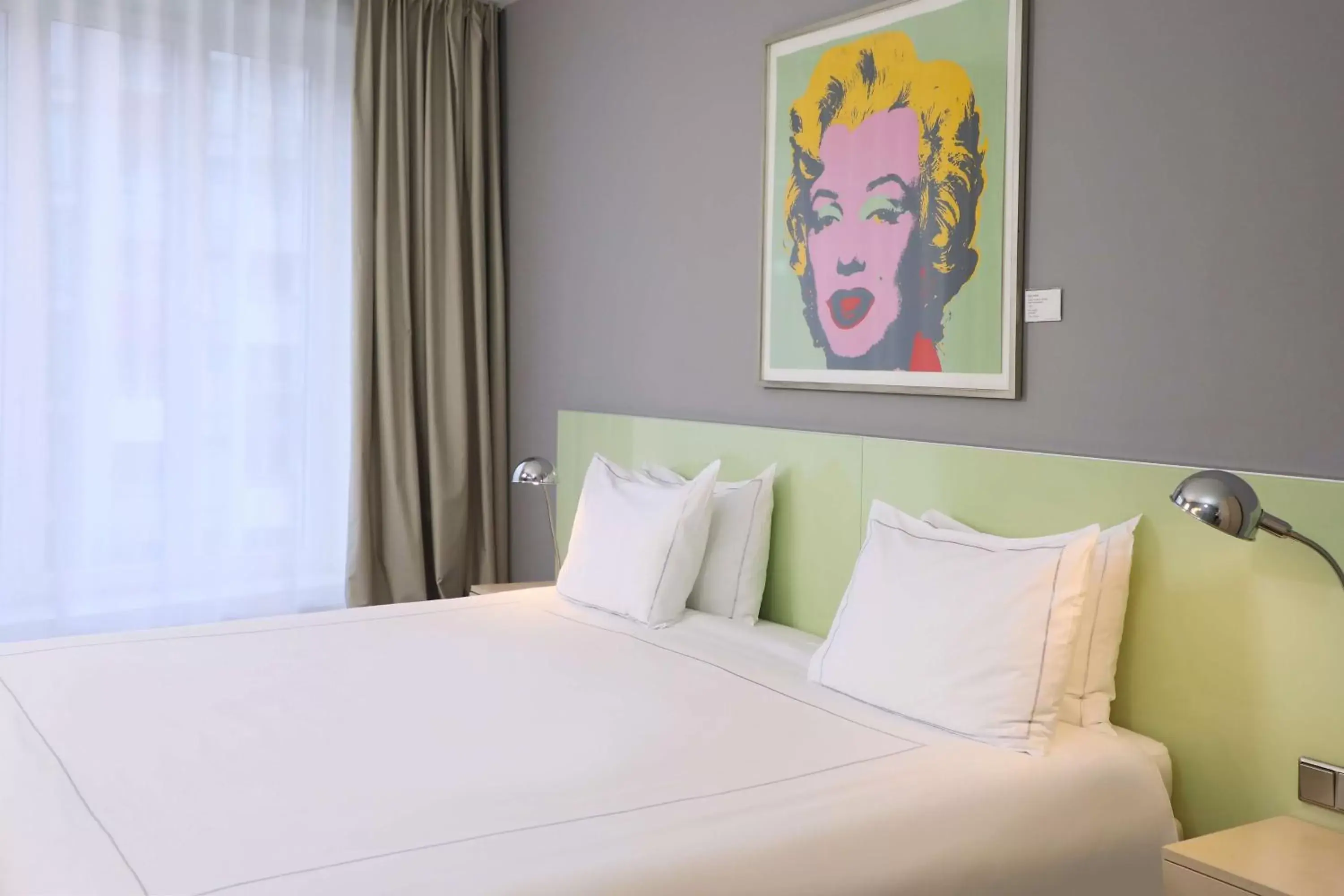 Bedroom, Bed in Park Plaza Berlin Bedroom, Bed in Park Plaza Berlin