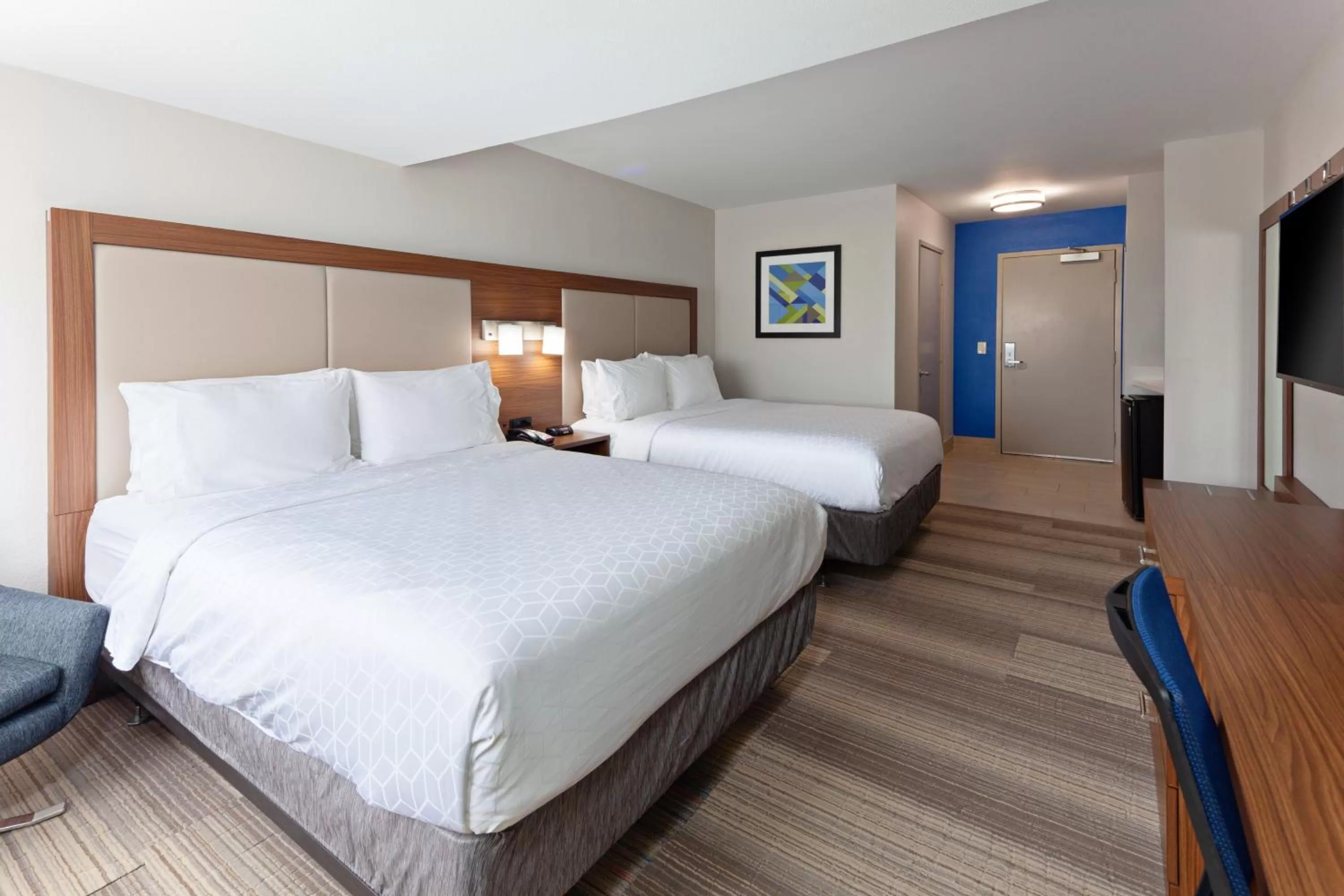 Photo of the whole room, Bed in Holiday Inn Express Mira Mesa San Diego by IHG