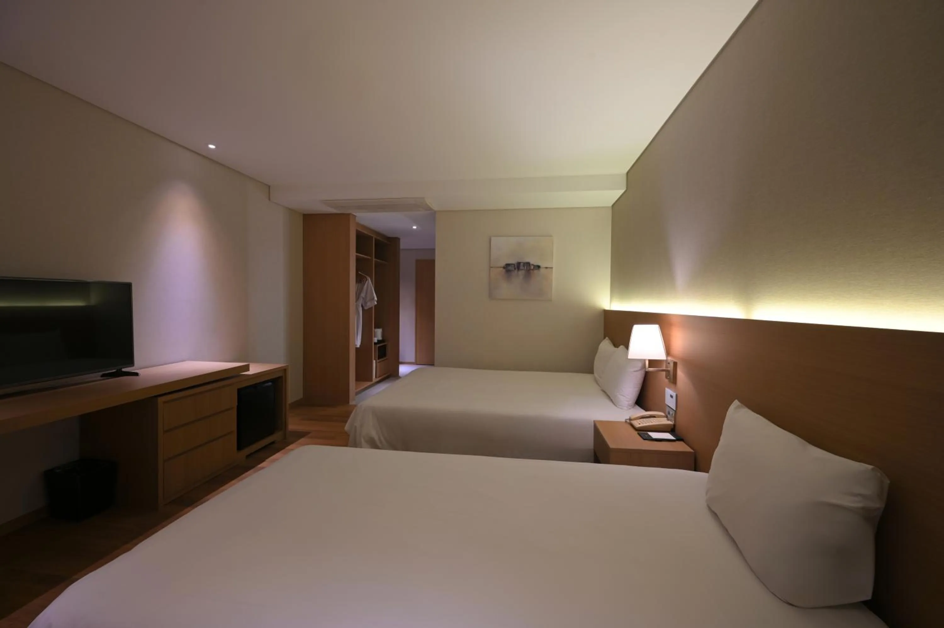 Photo of the whole room, Bed in Astar Hotel