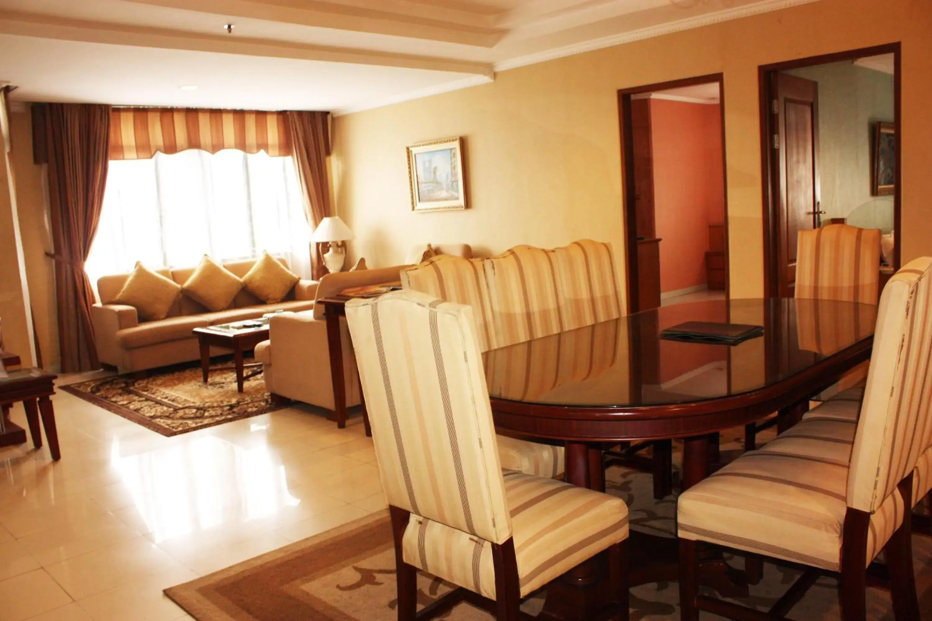 Living room, Seating Area in Travellers Suites Serviced Apartments