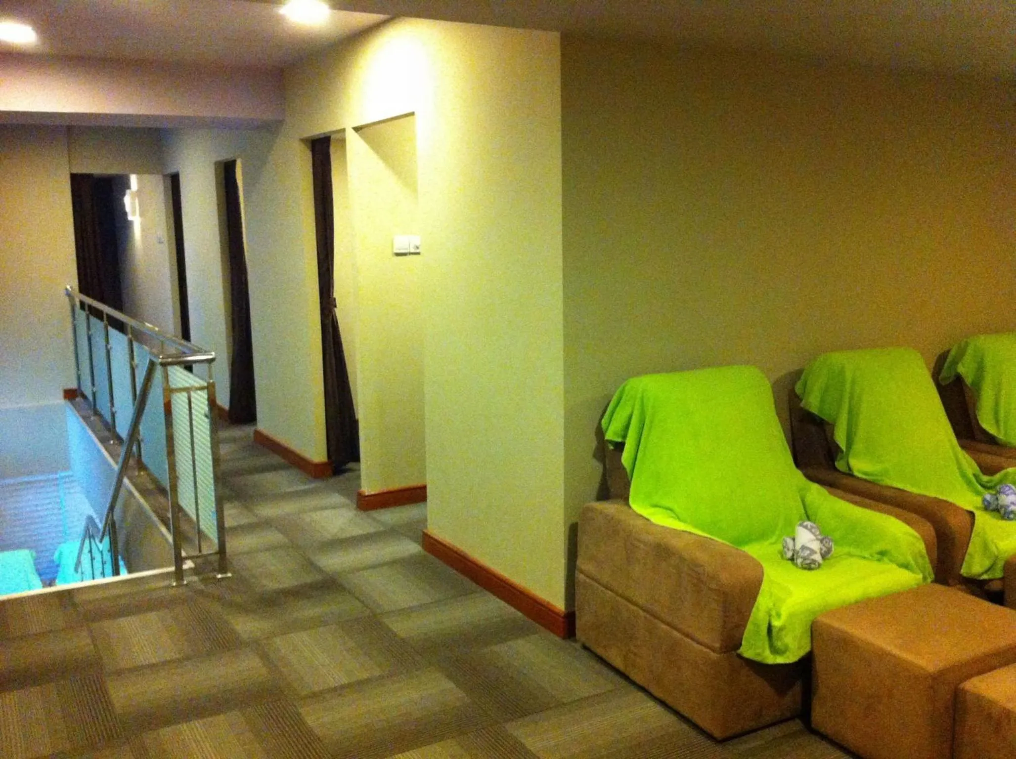 Massage in The Pavilion Hotel