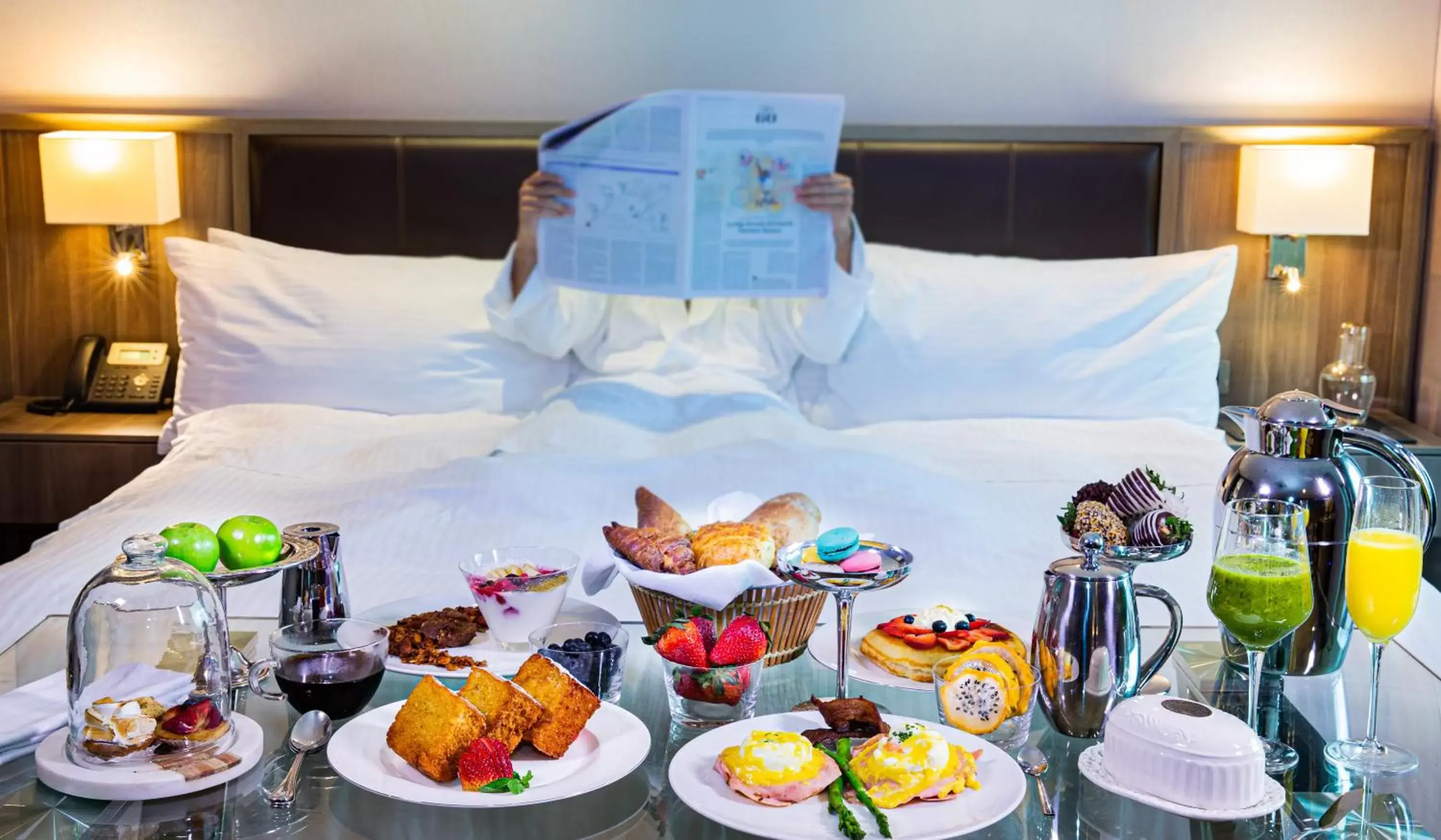 Breakfast, Bed in Binn Hotel