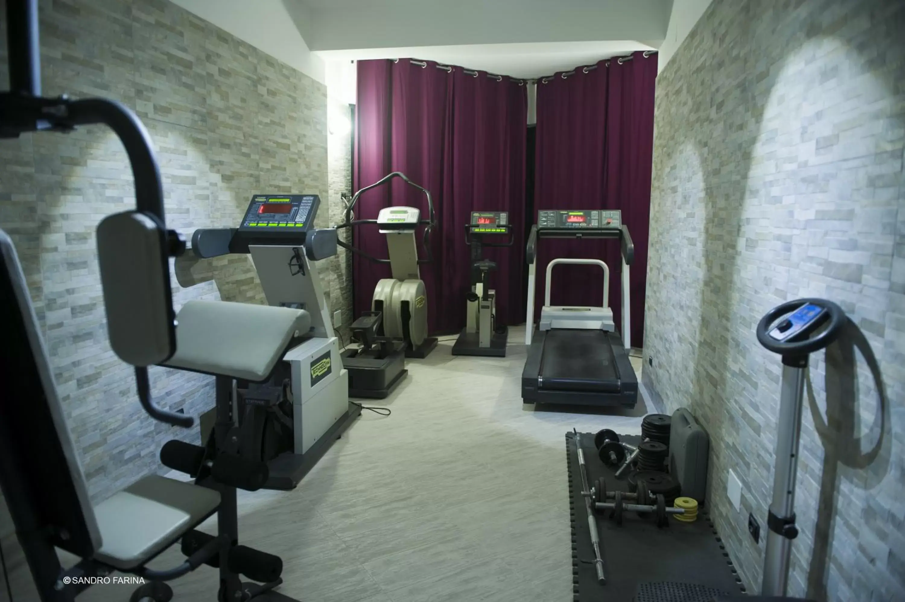 Fitness centre/facilities, Fitness Center/Facilities in Accord Le Rose