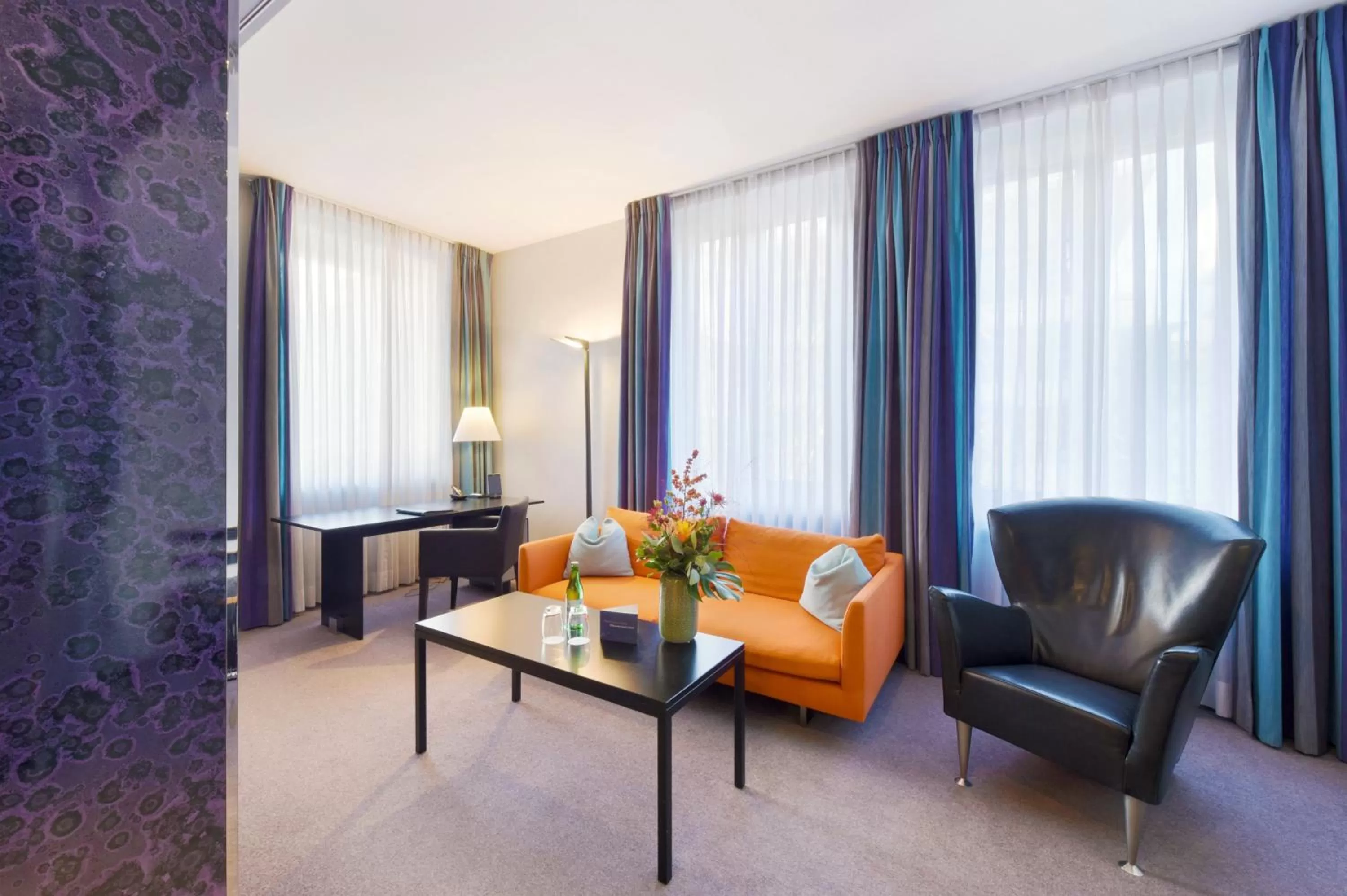 Living room in Glärnischhof by TRINITY