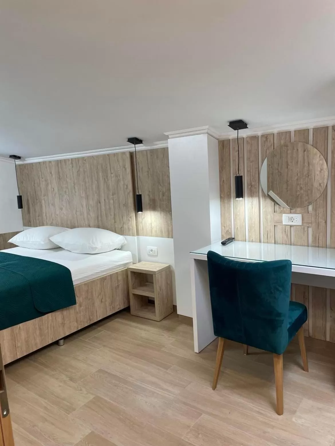 Bedroom, Bed in Hotel - Villa Lejla