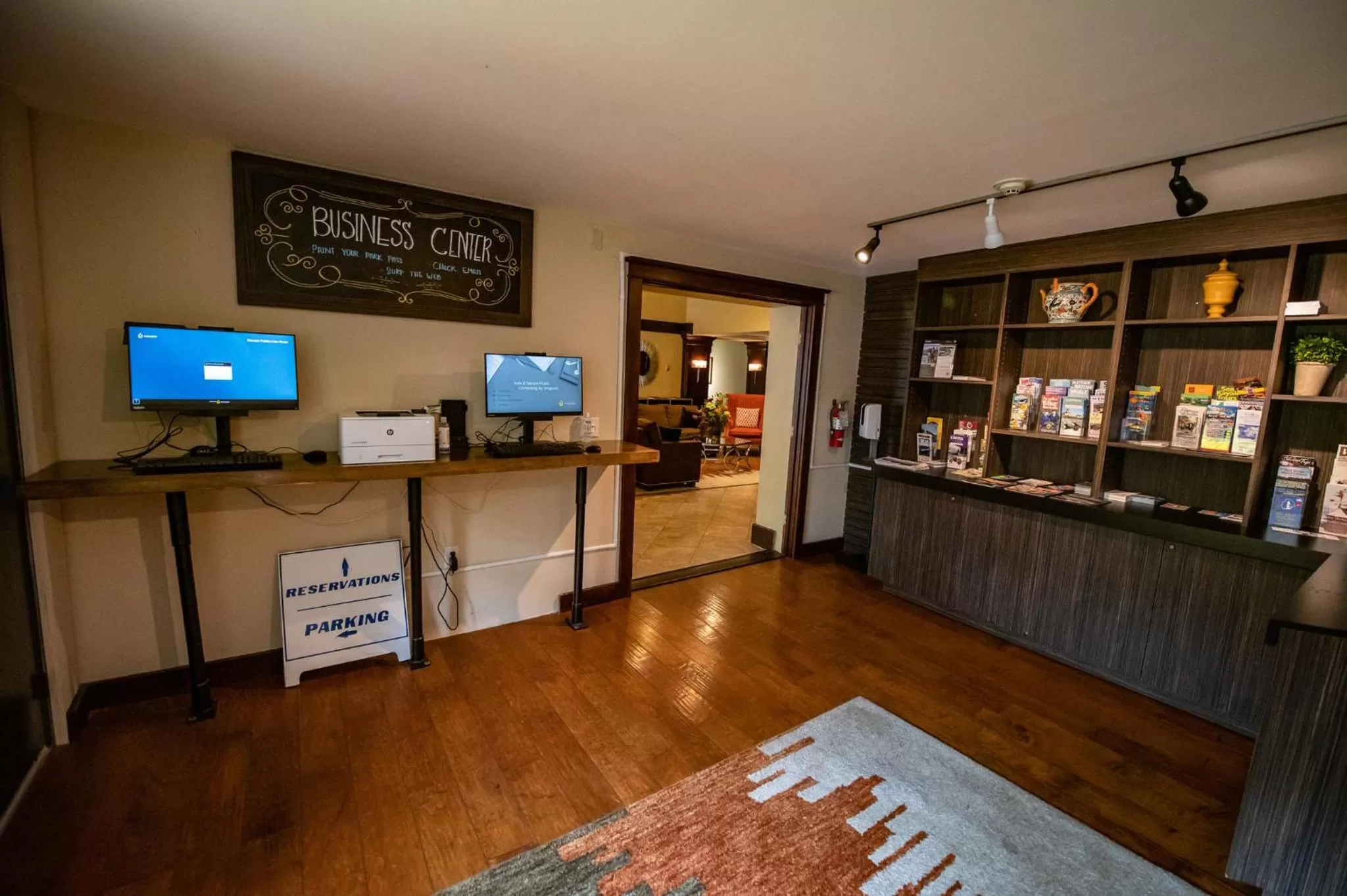 Business facilities in Holiday Inn Bar Harbor Regency Hotel by IHG