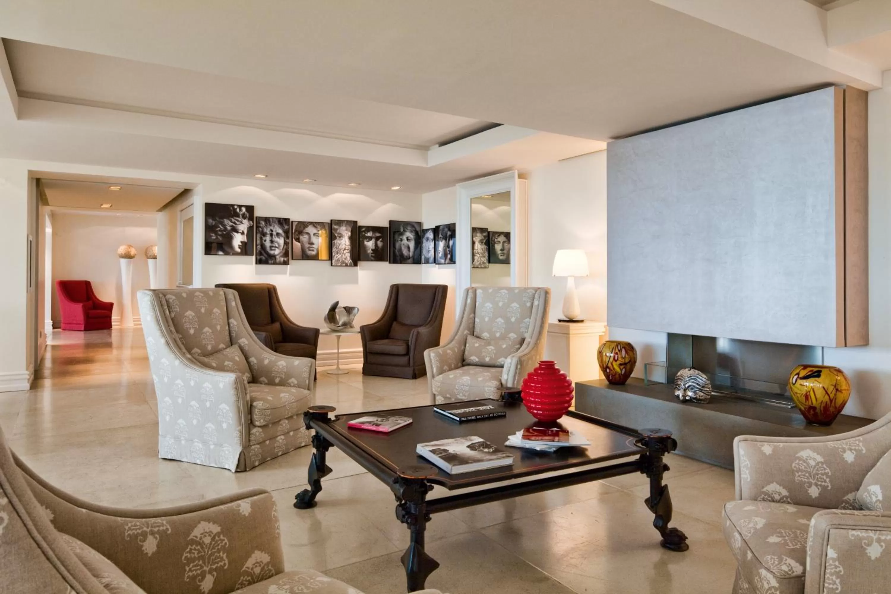 Lobby or reception in Grand Hotel Vesuvio