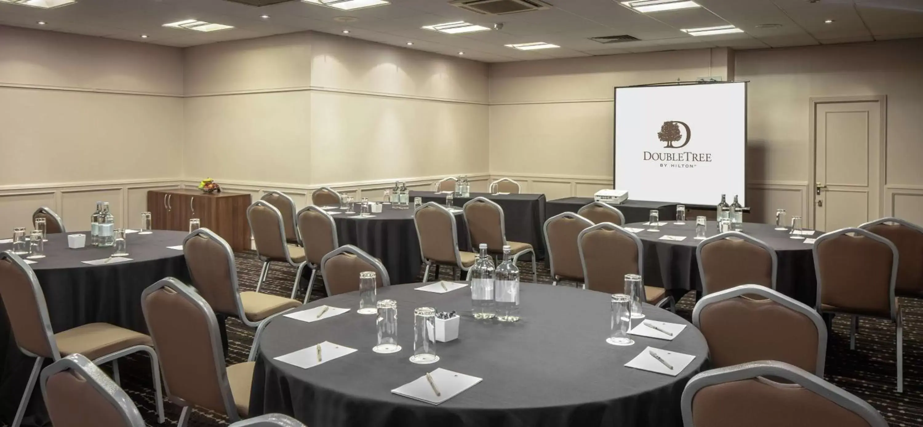 Meeting/conference room in DoubleTree by Hilton Bristol City Centre