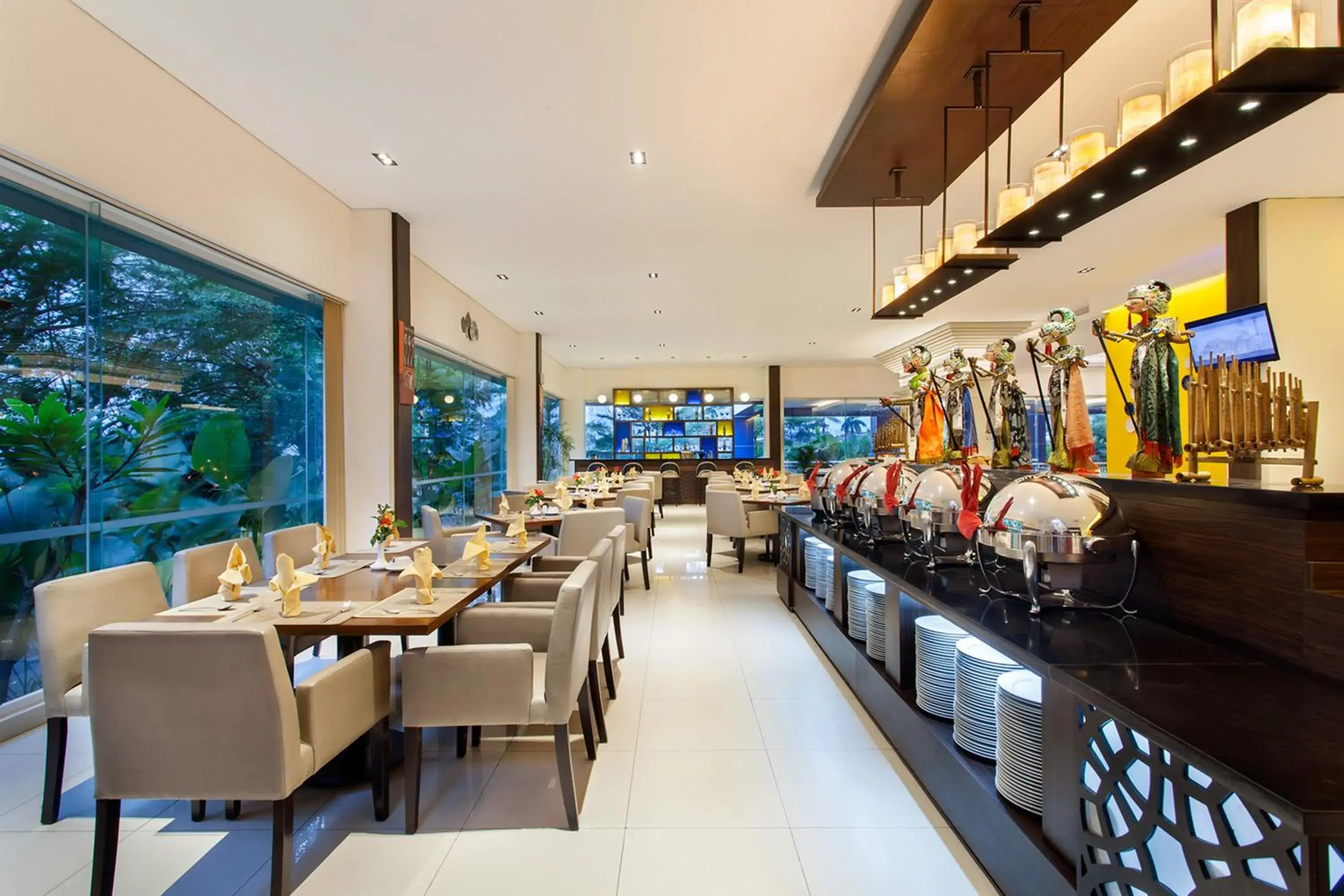 Restaurant/Places to Eat in Days Hotel And Suites Jakarta Airport