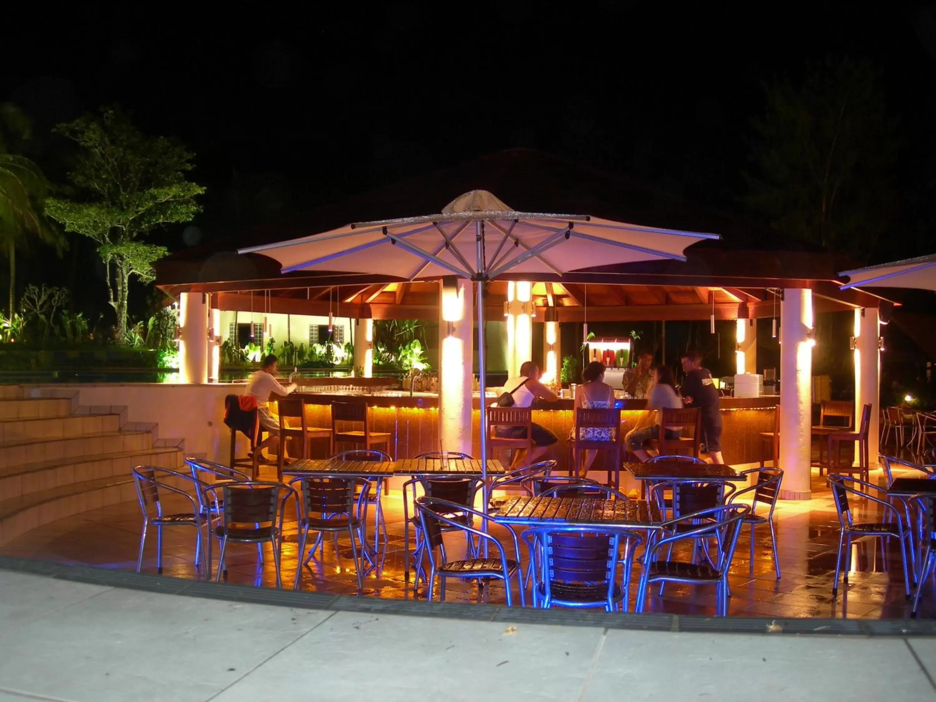 Restaurant/places to eat in Warwick Le Lagon Resort & Spa, Vanuatu Restaurant/places to eat in Warwick Le Lagon Resort & Spa, Vanuatu