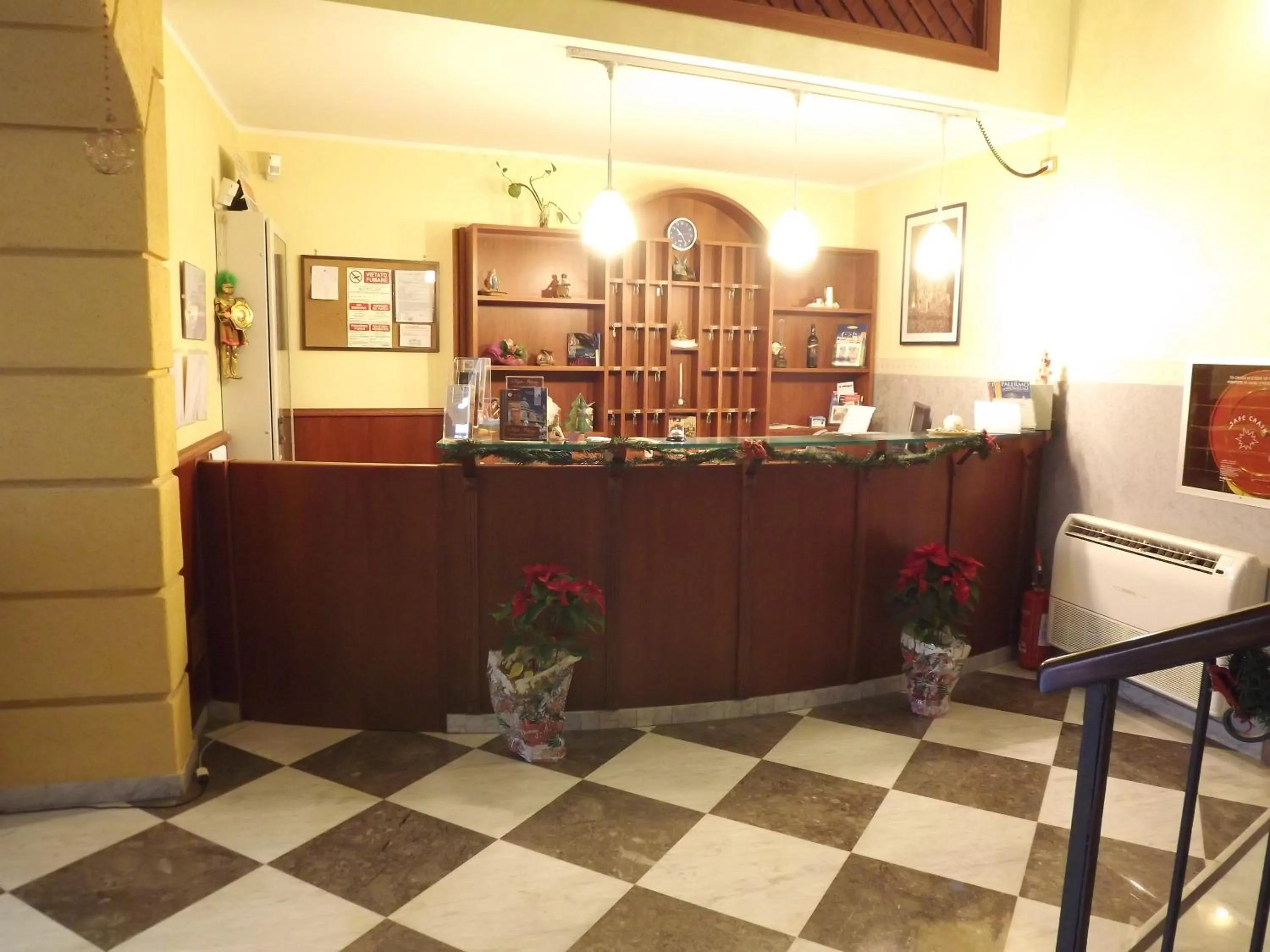 Lobby or reception in Hotel Columbia