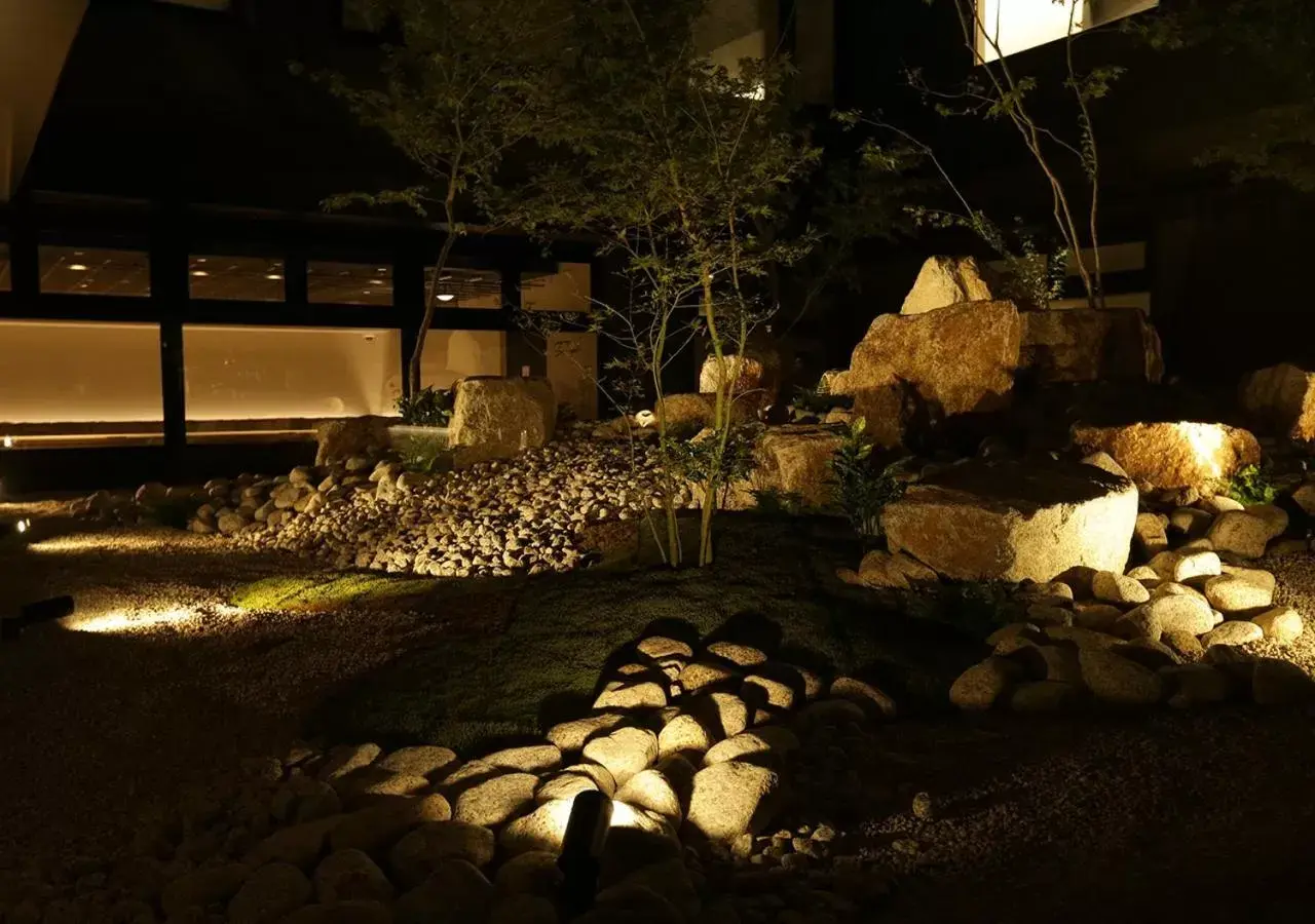 Garden in ORIENTAL HOTEL KYOTO ROKUJO