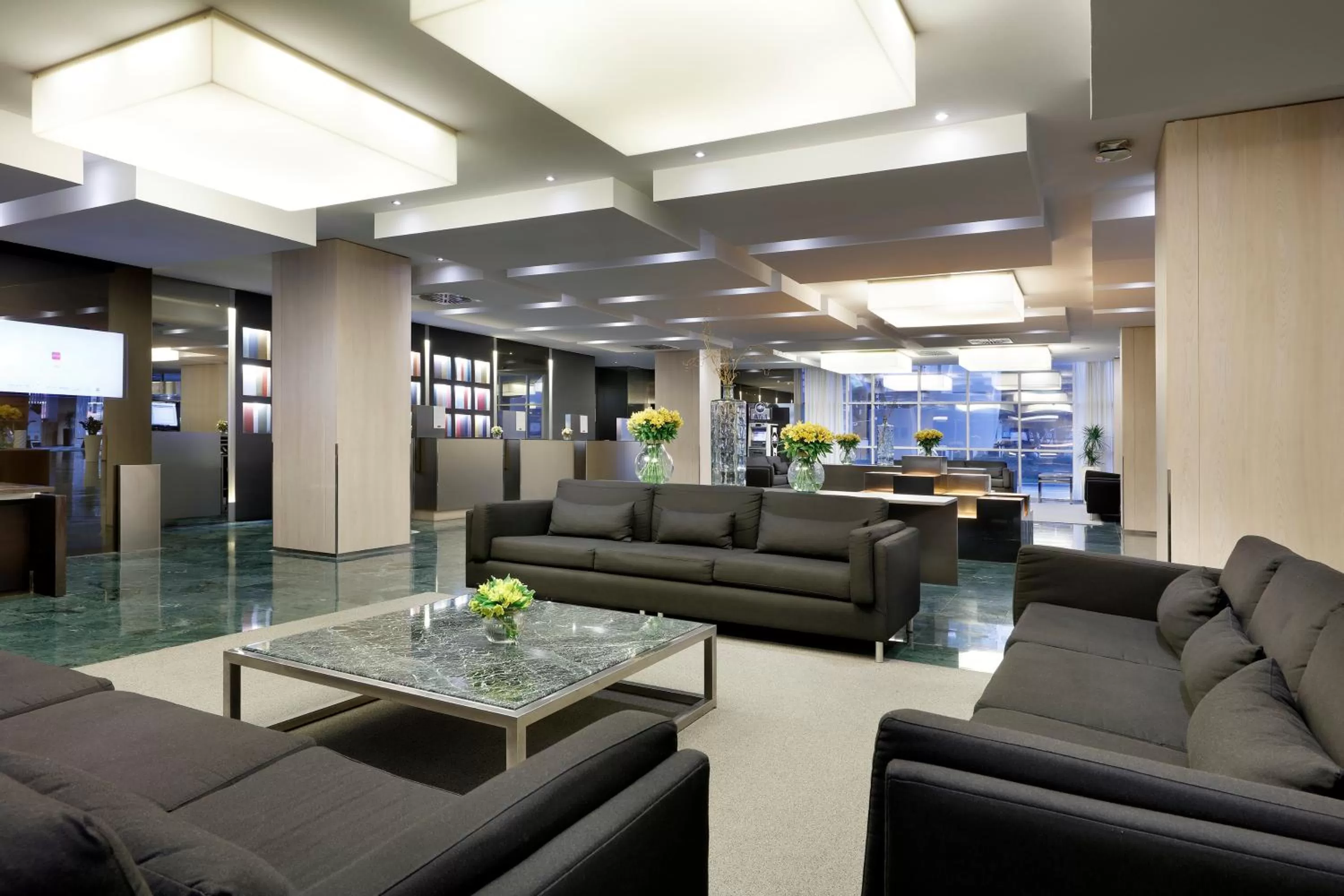 Lobby or reception in Melia Barcelona Sarriá