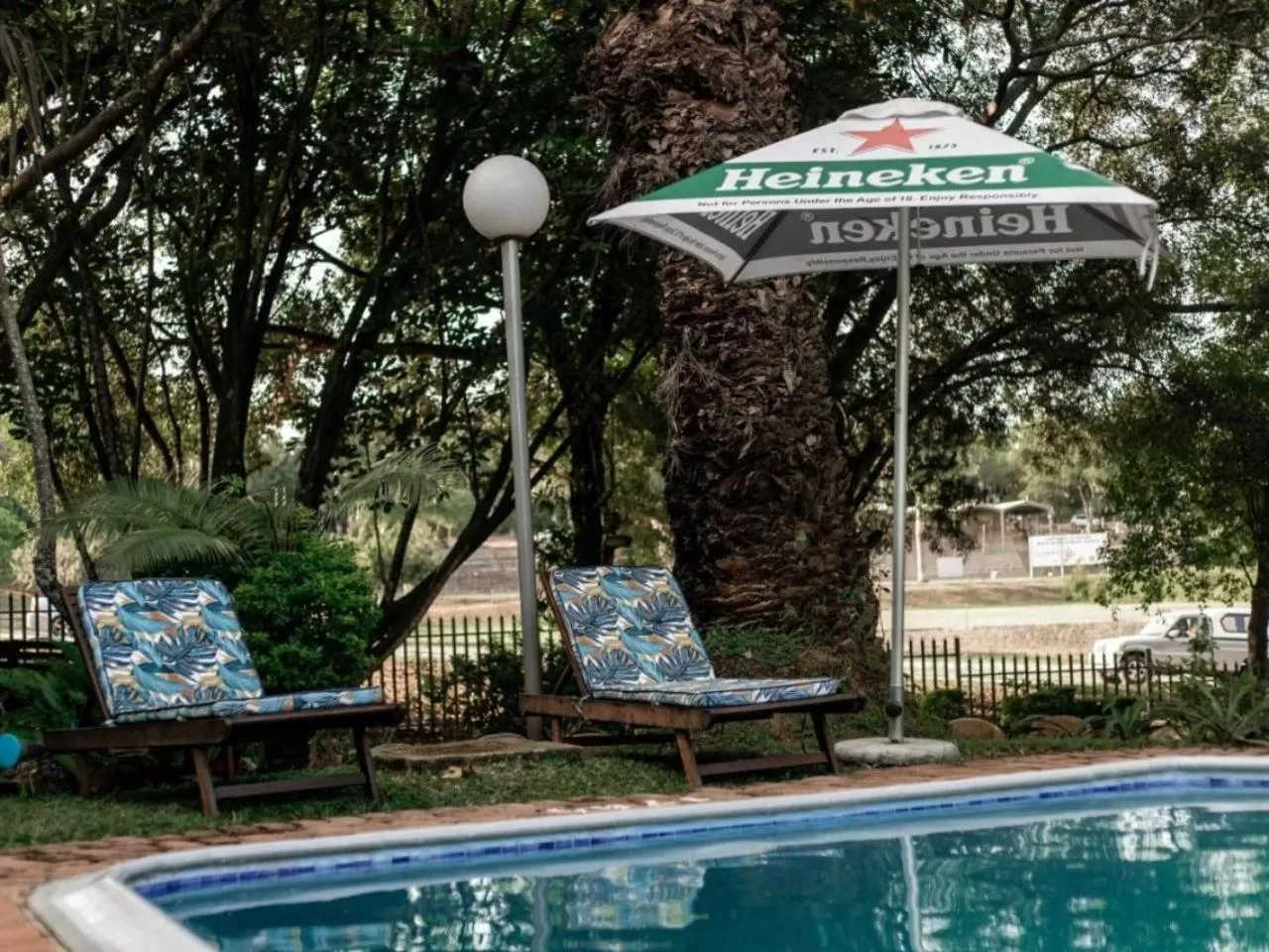 Hotel 247 @ White River