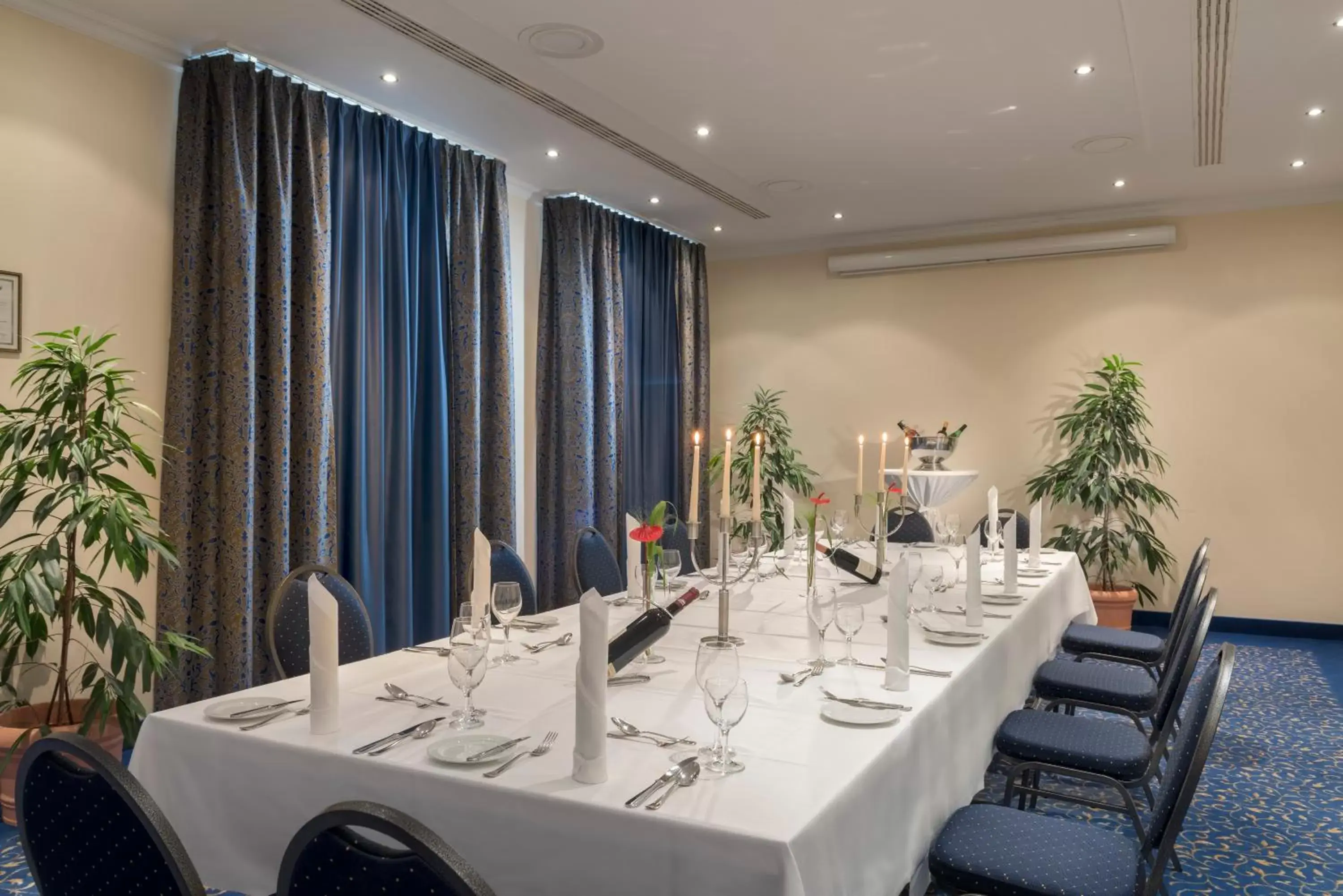 Banquet/Function facilities, Restaurant/Places to Eat in Radisson Blu Hotel Halle-Merseburg