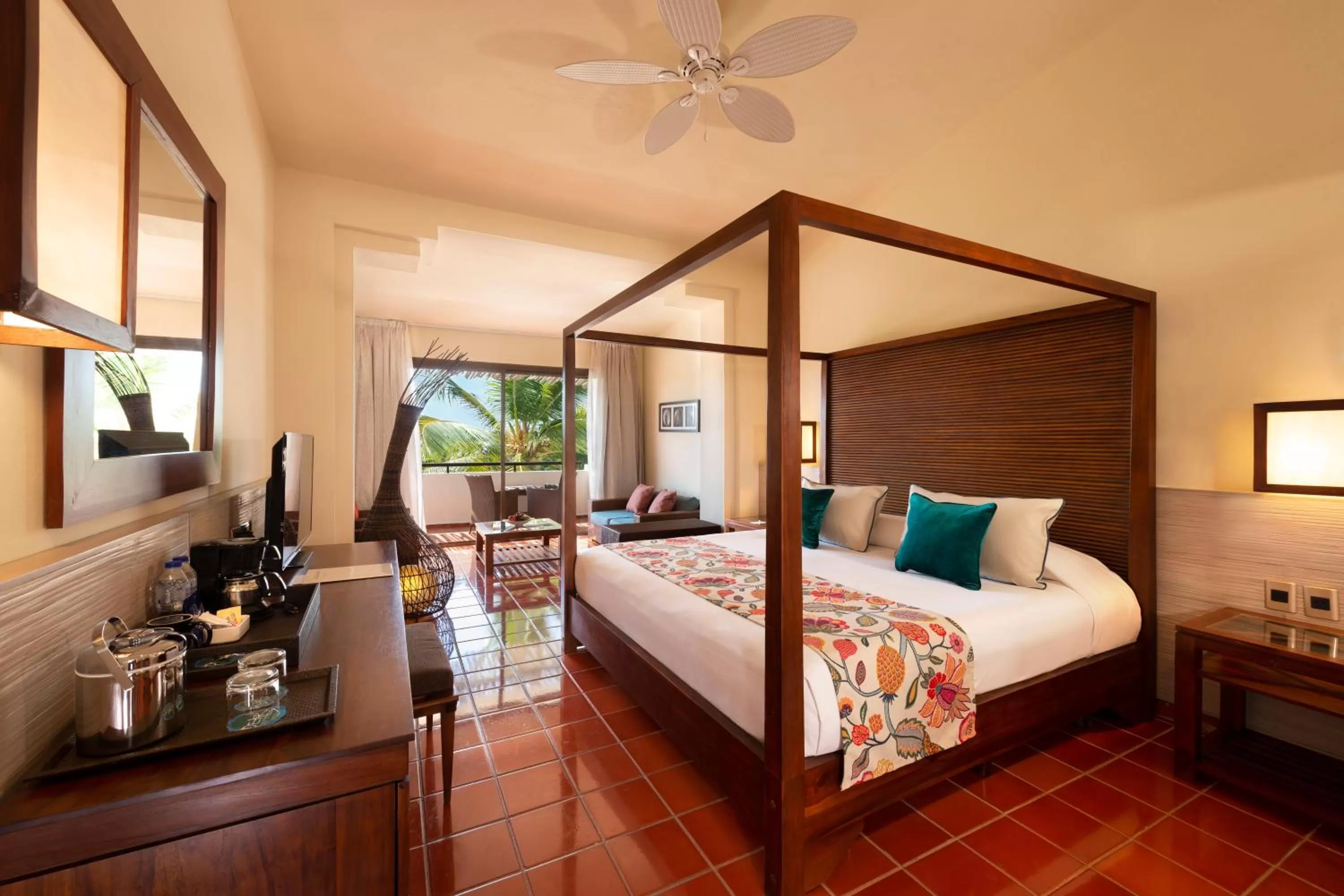 Bed in Catalonia Royal Bavaro - All Inclusive - Adults Only