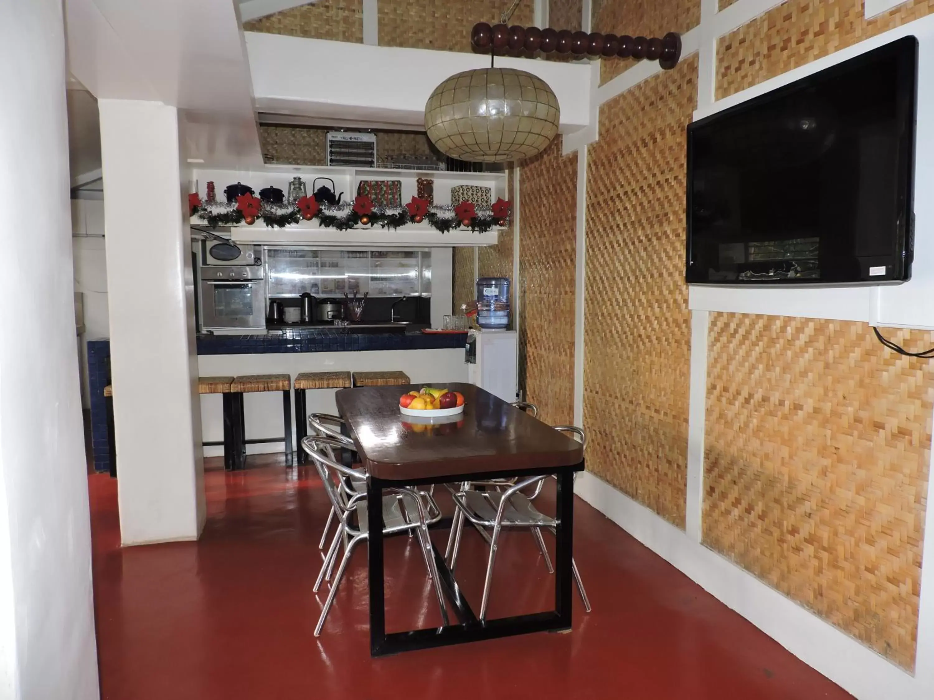 Dining Area in Orange Mangrove Pension House