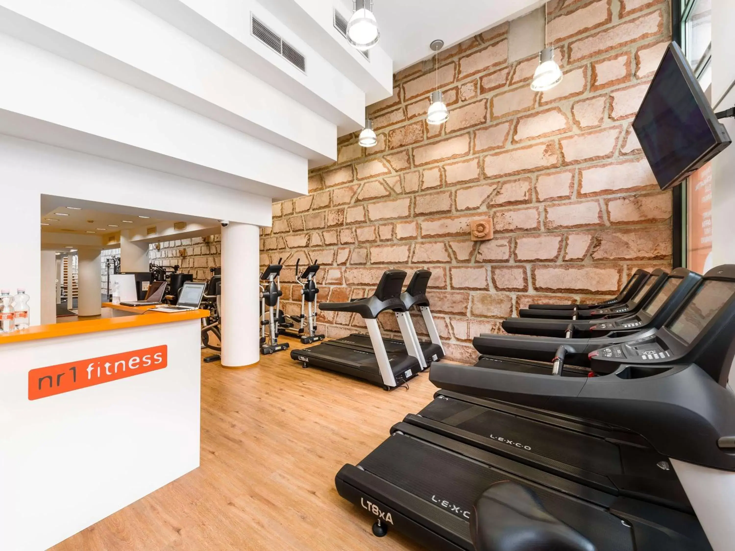 On site, Fitness Center/Facilities in Mercure Budapest Korona