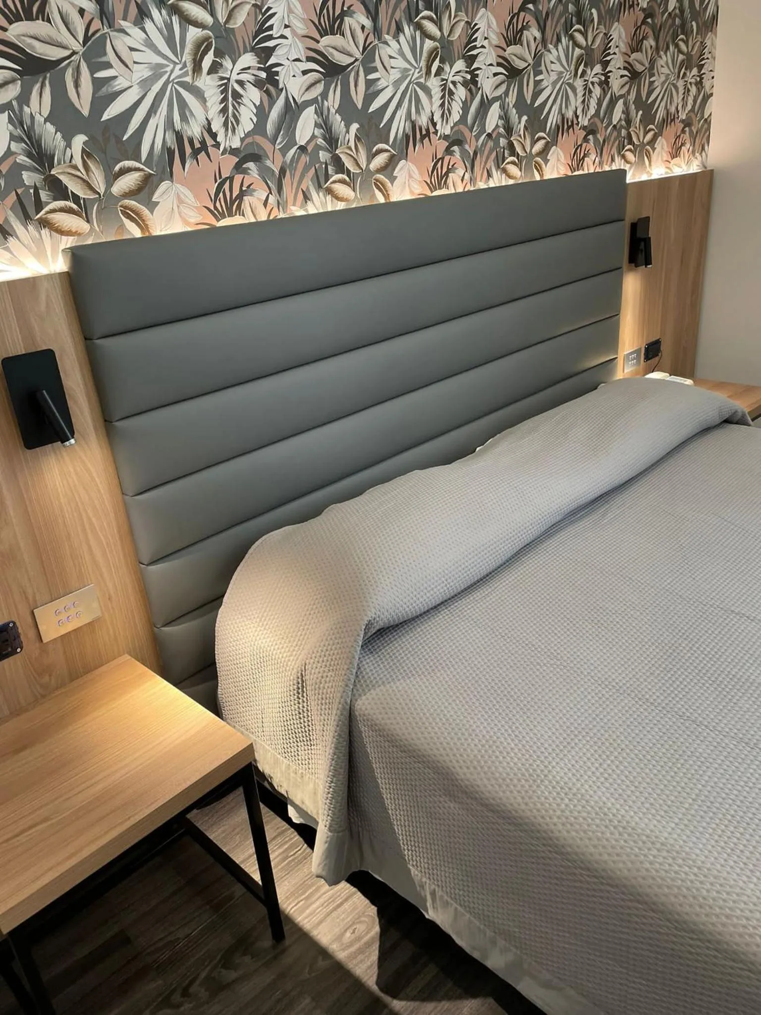 Photo of the whole room, Bed in Hotel Delle Camelie