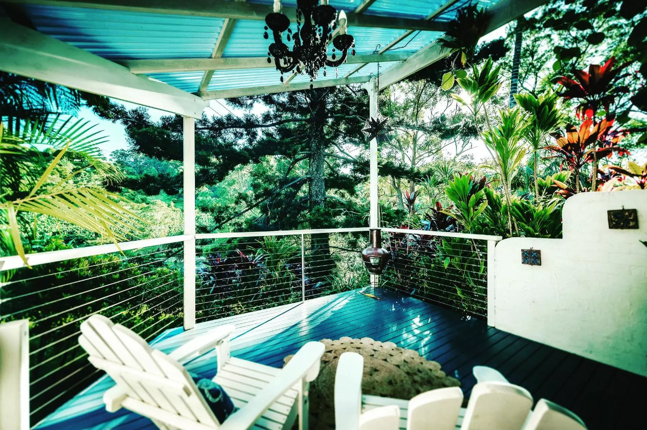 Patio in Sensom at Sapphire - Adults only B&B