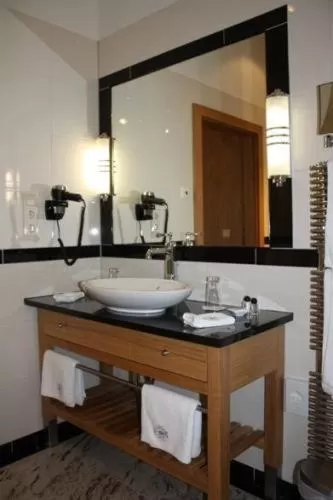 Bathroom in Gut Kump Gastronomie und Hotel