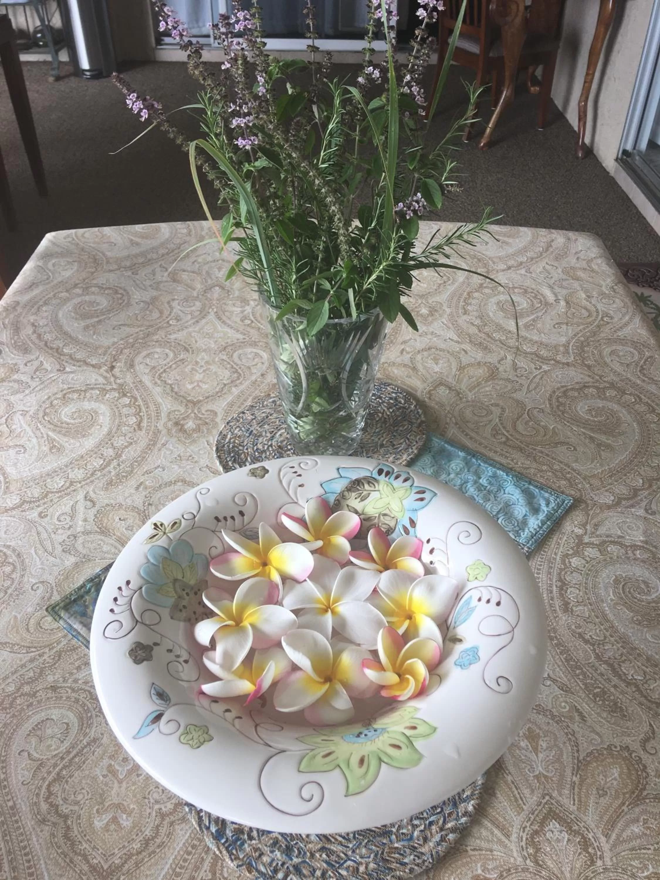 Property building in Kona Bayview Inn