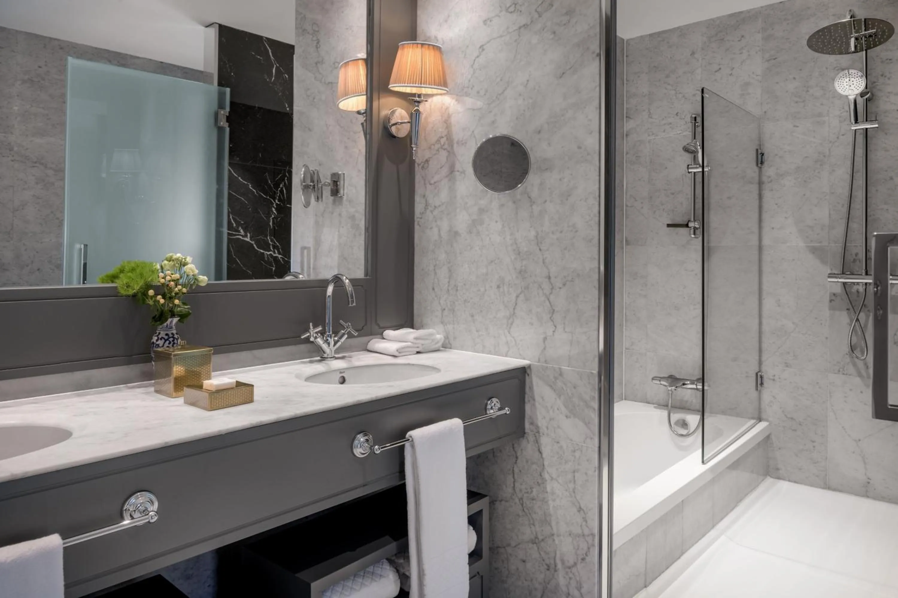 Bathroom in Santo Mauro, a Luxury Collection Hotel, Madrid