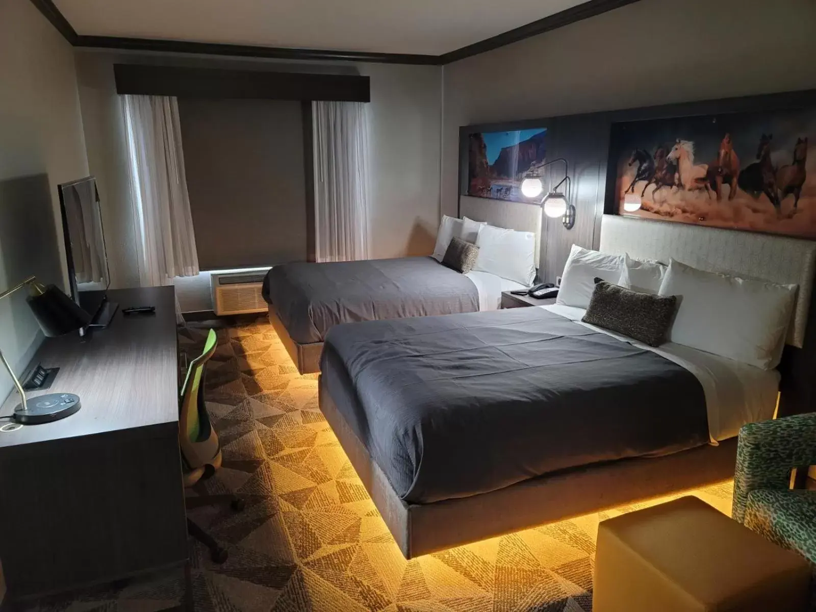 Premium Queen Room with Two Queen Beds in Big Country Hotel & Suites