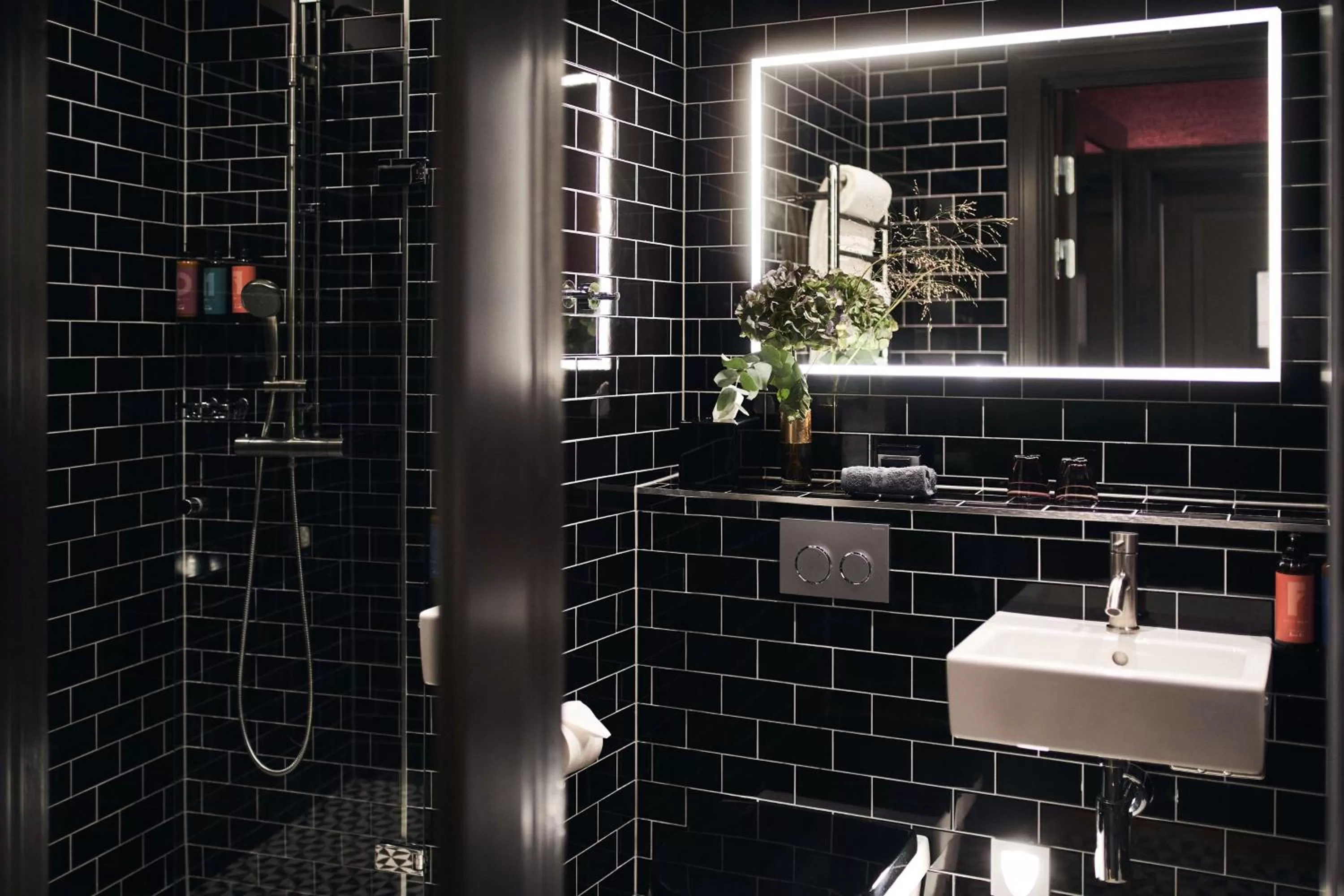 Bathroom in NOFO Hotel, WorldHotels Crafted