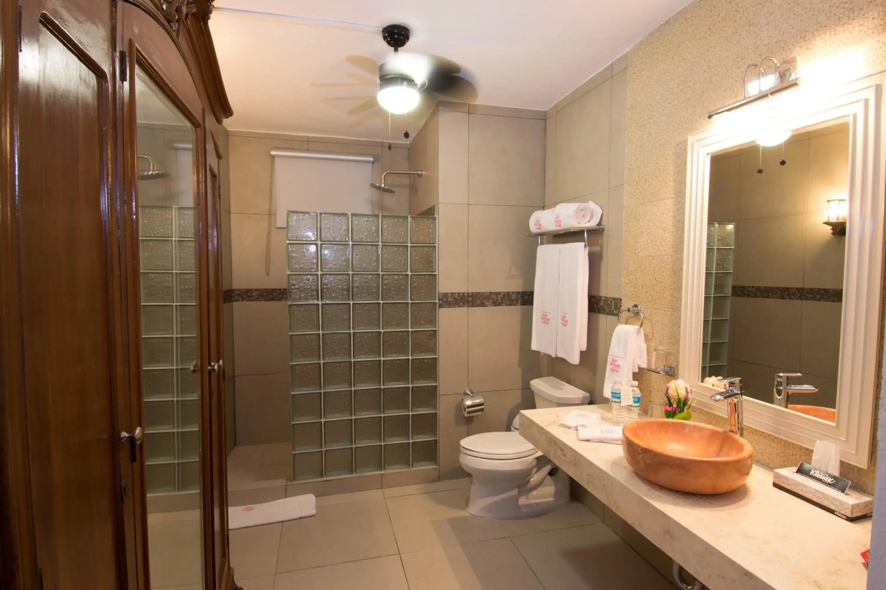 Bathroom in Hotel Boutique Real San Juan Center