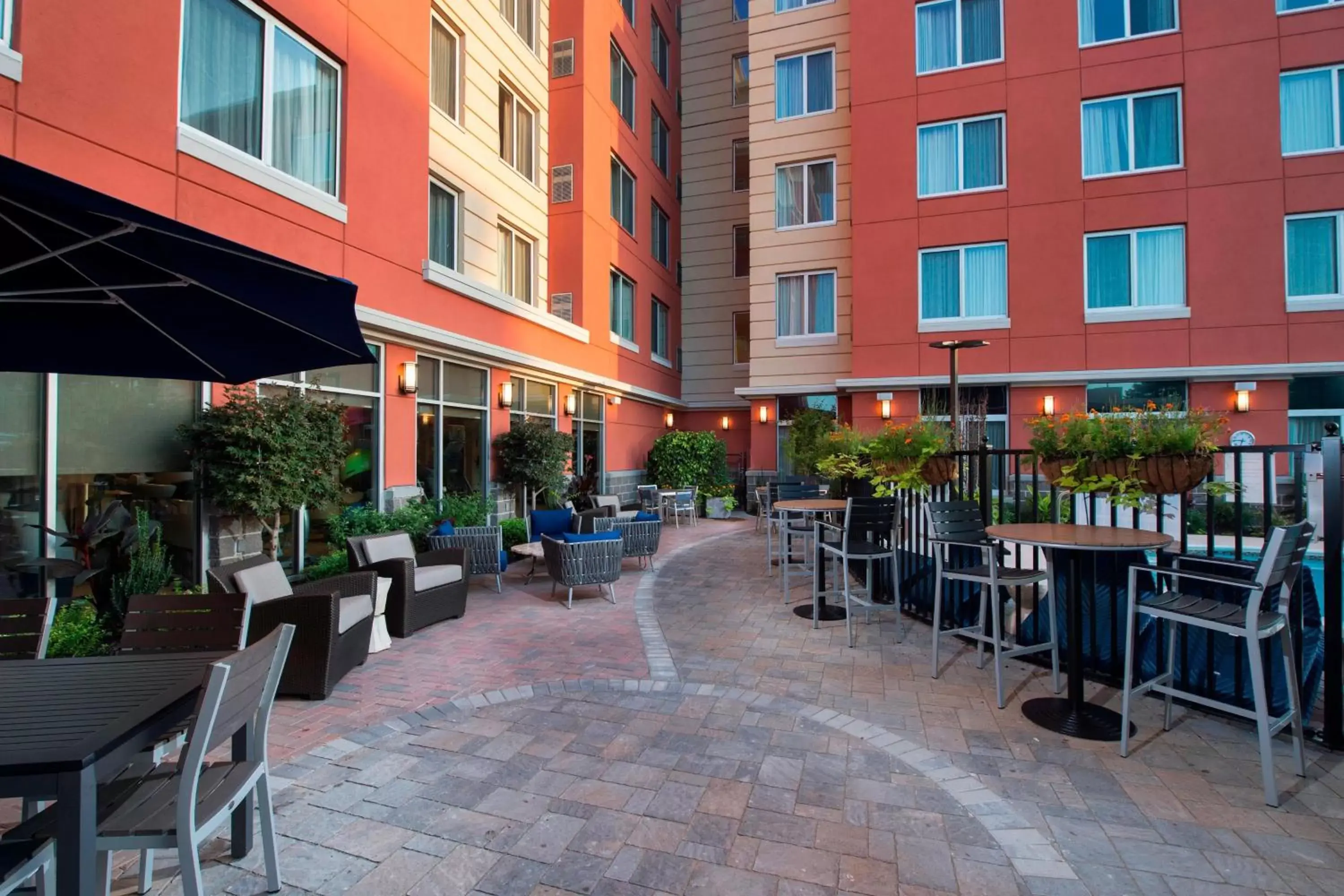 Property building, Restaurant/Places to Eat in Residence Inn Atlanta Perimeter Center Dunwoody