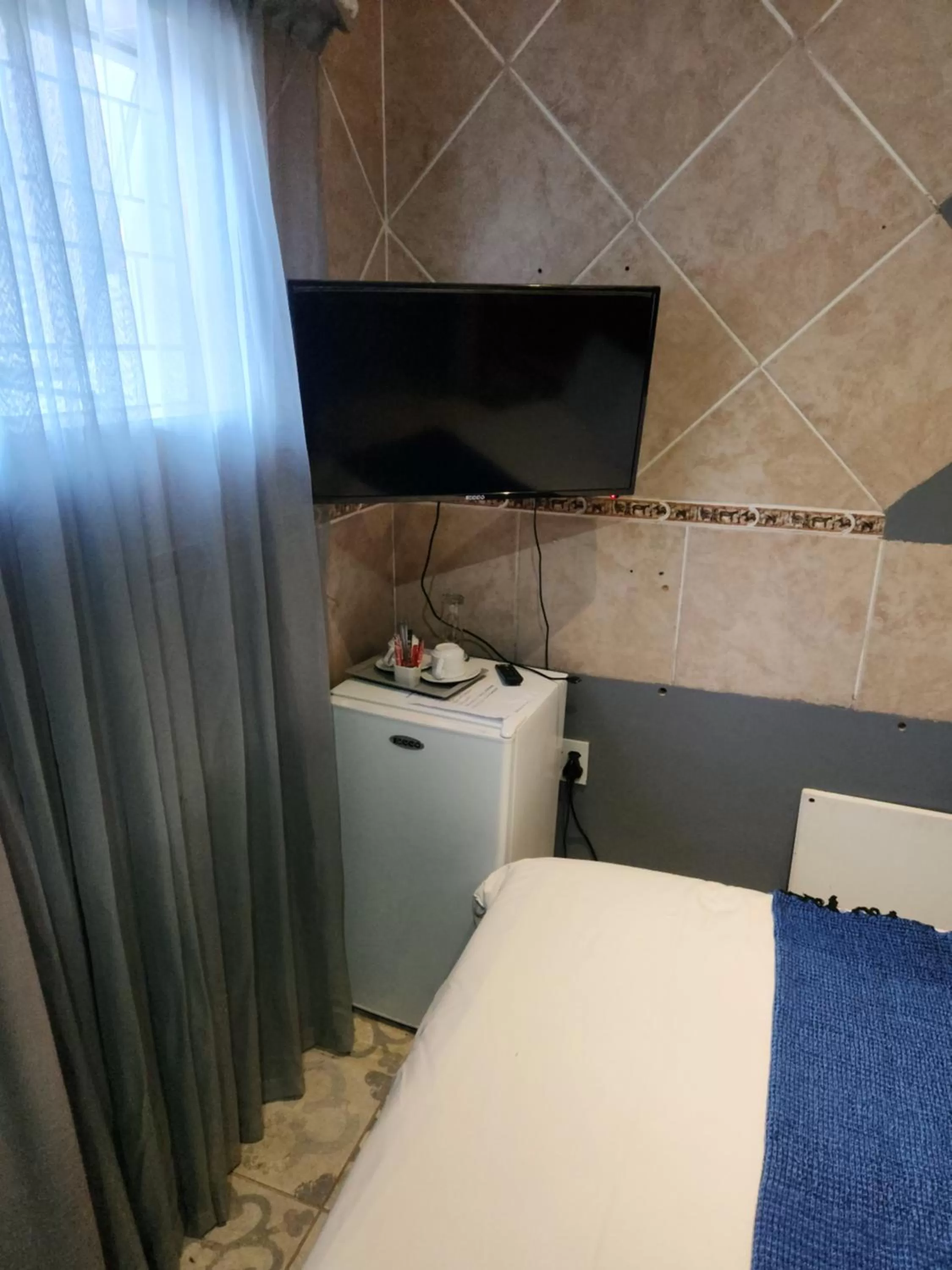 TV and multimedia, Bed in 54 Brecher