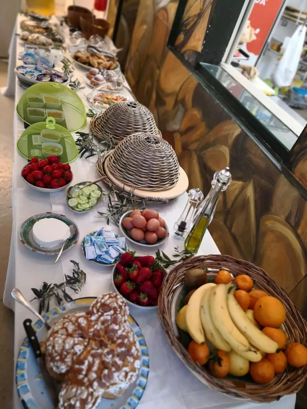 Food and drinks in Relais Parco Cavalonga