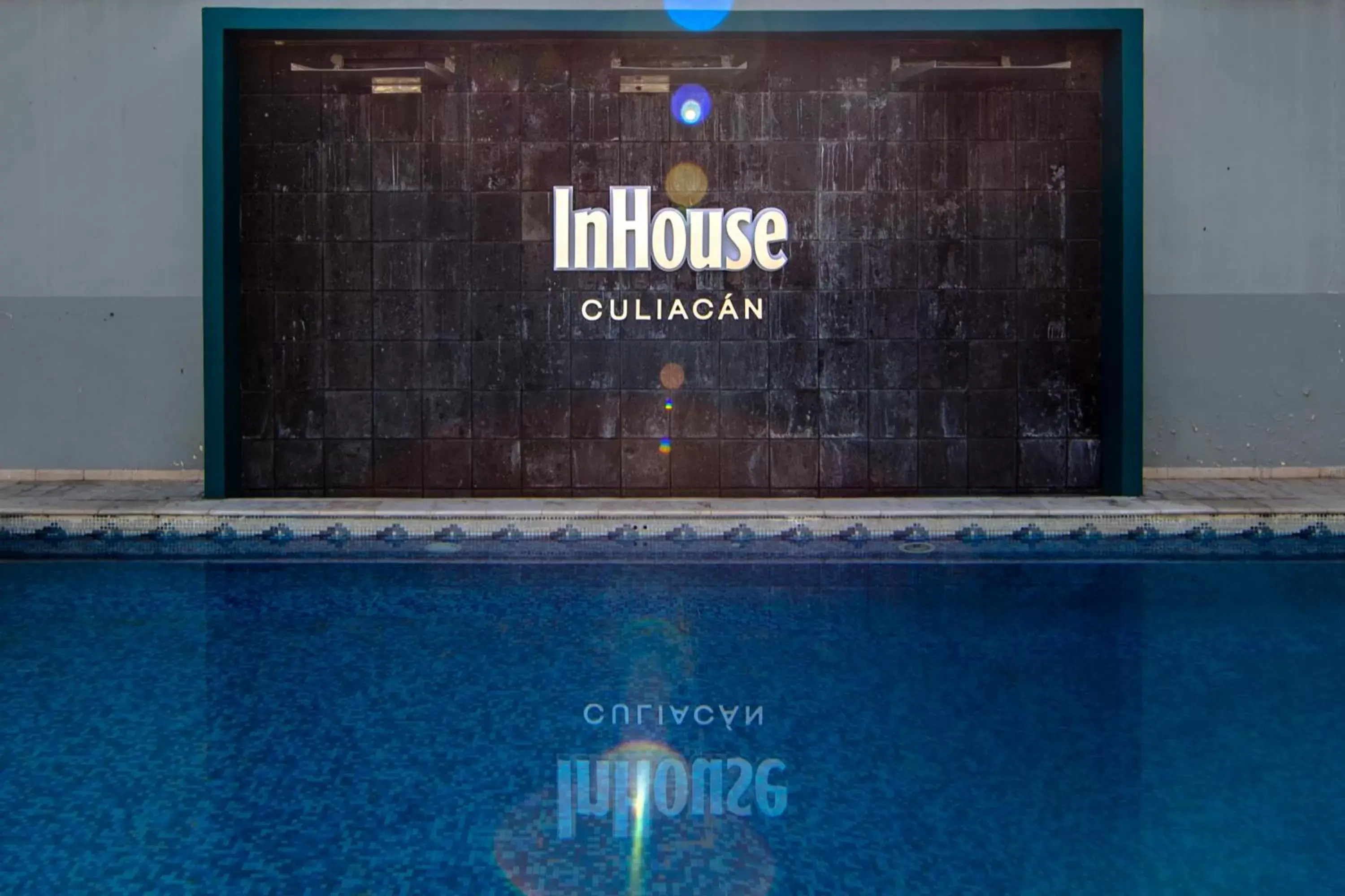Swimming pool in InHouse Culiacán