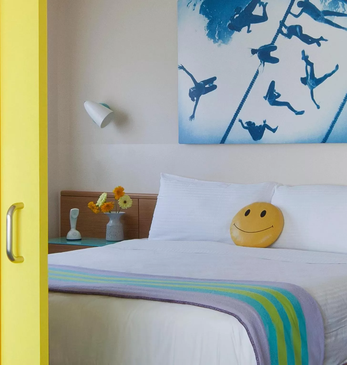 Bed in The Beverly Laurel Hotel at West Hollywood