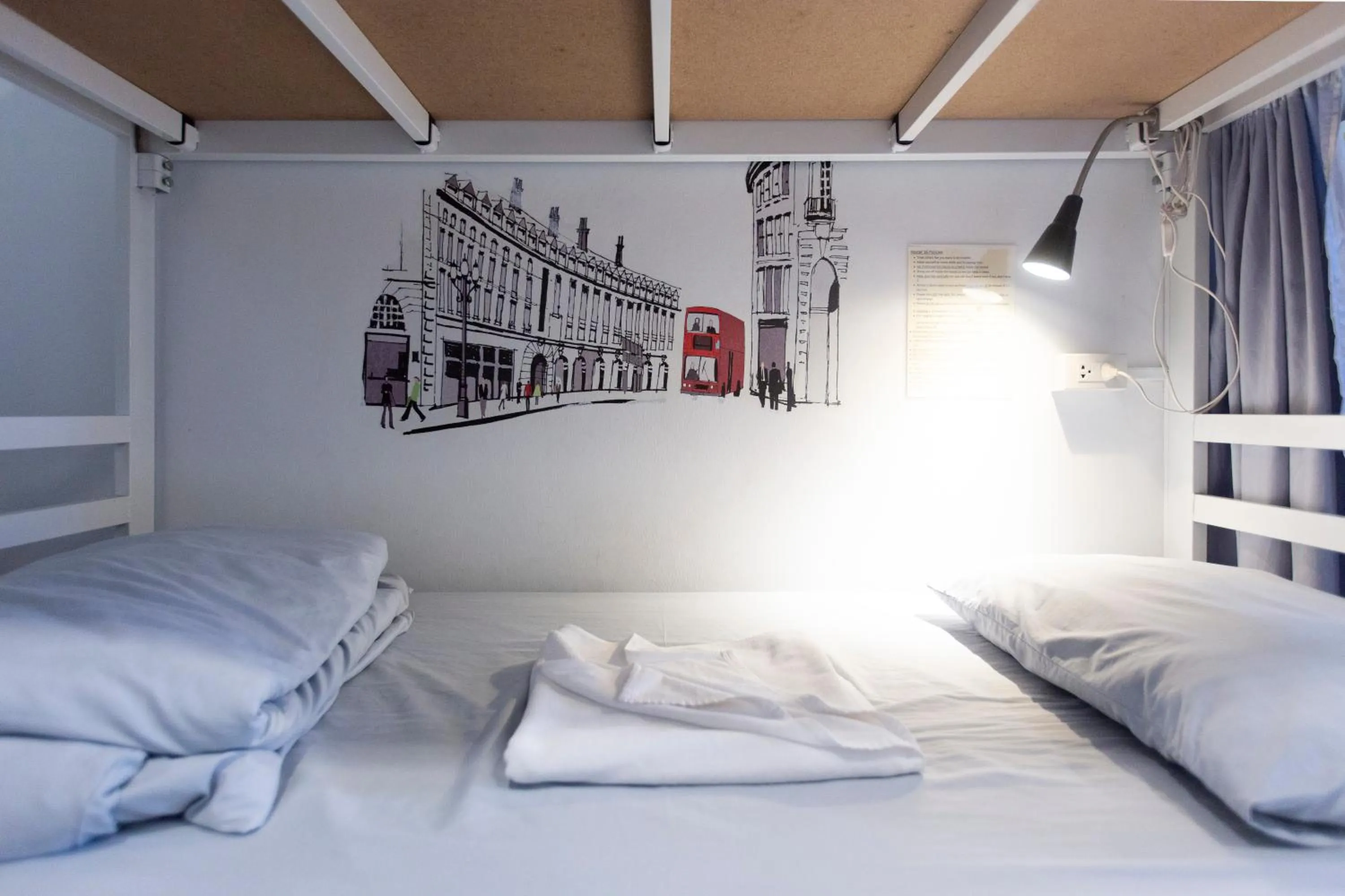 Bed in Home 16  (Hostel 16)