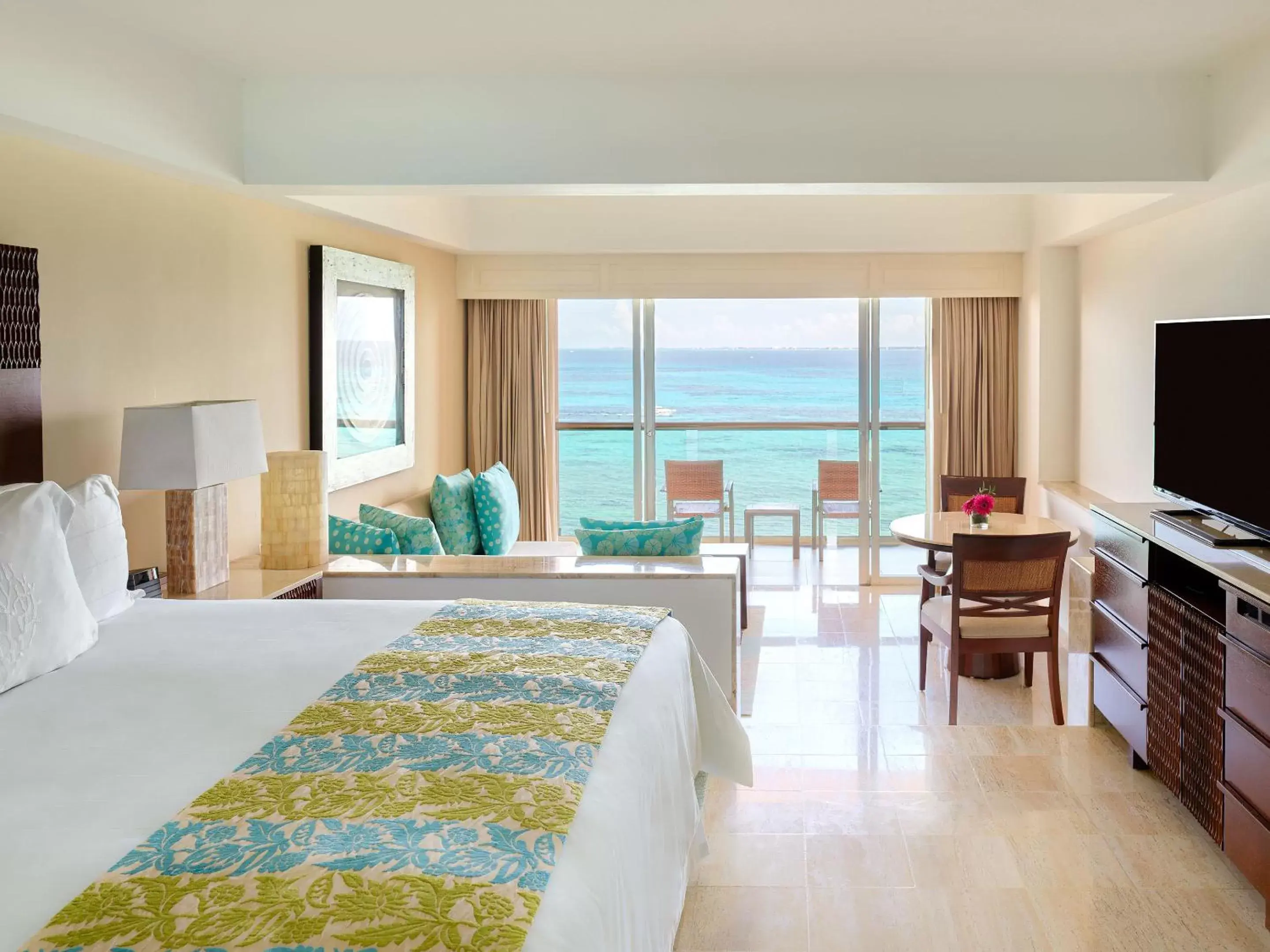 Bedroom, Sea View in Grand Fiesta Americana Coral Beach Cancun - All Inclusive