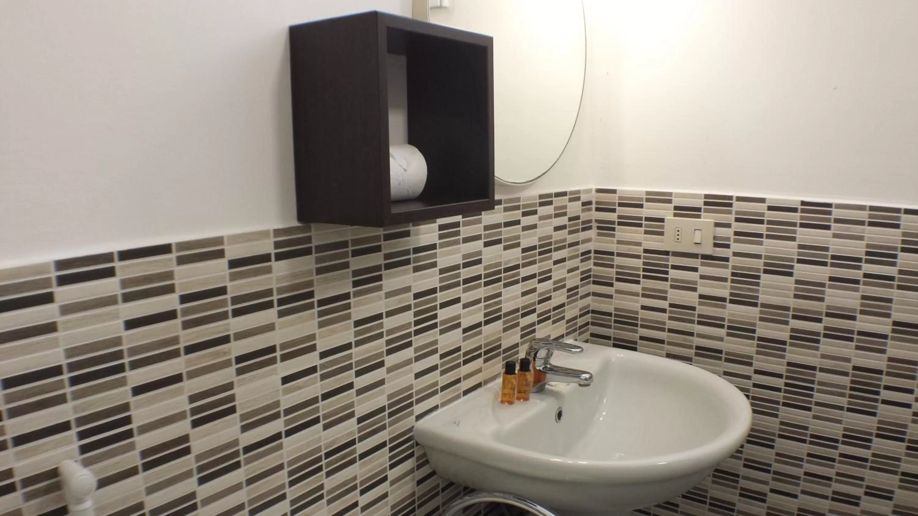 Bathroom in Hotel Firenze 2000