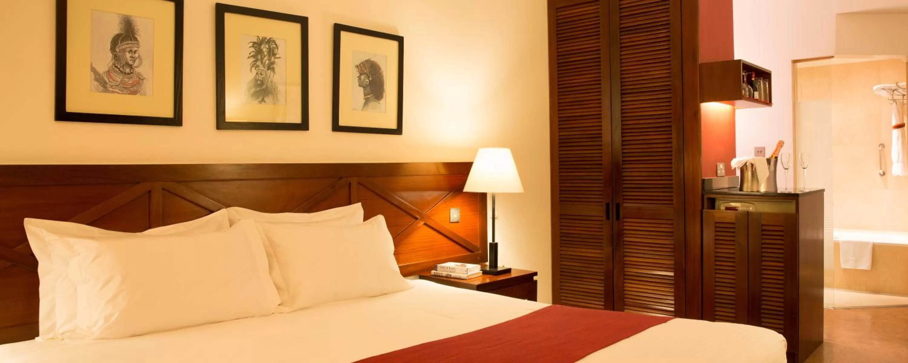 Bedroom, Bed in Ole Sereni