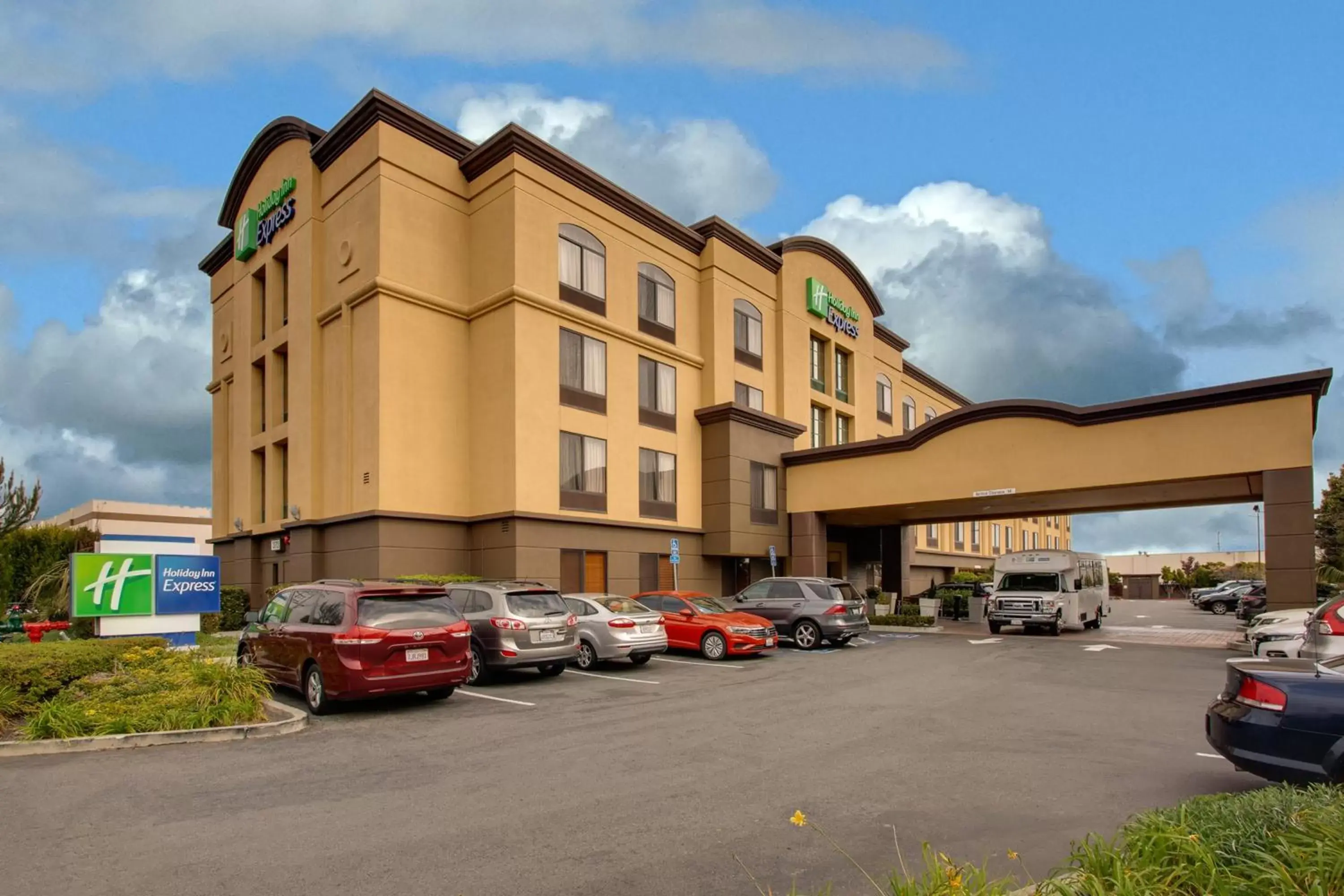 Property Building in Holiday Inn Express San Francisco Airport North, an IHG Hotel