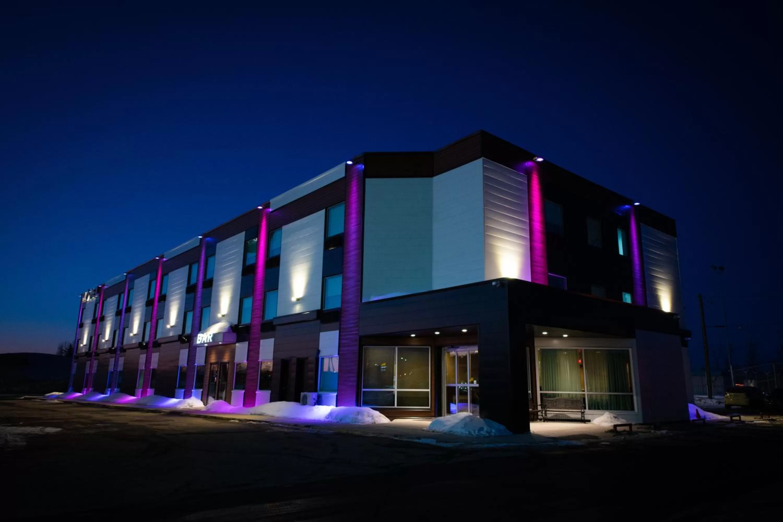 Facade/entrance in Days Inn by Wyndham Berthierville