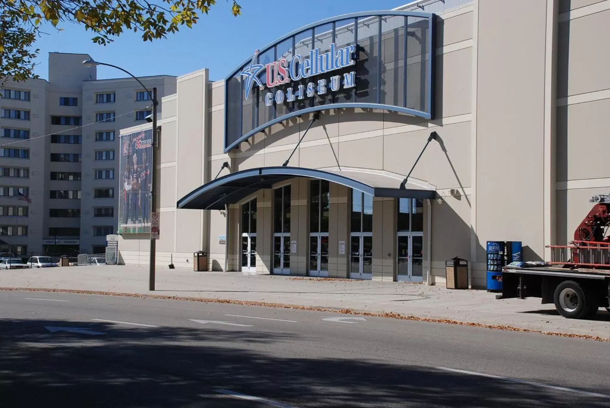 Lobby or reception, Property Building in Holiday Inn Express Hotel & Suites Bloomington-Normal University Area, an IHG Hotel