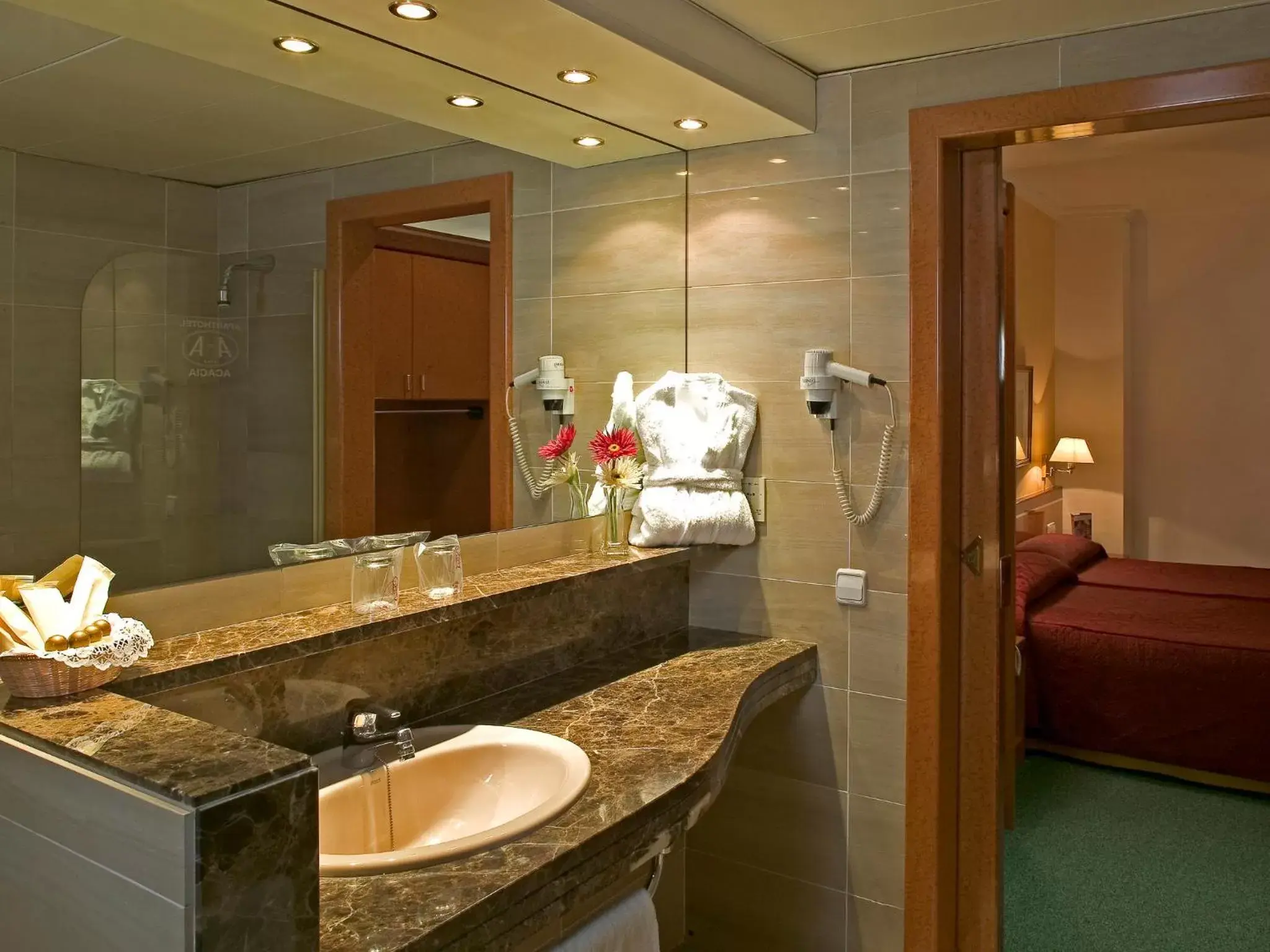 Bathroom in Acacia Suite