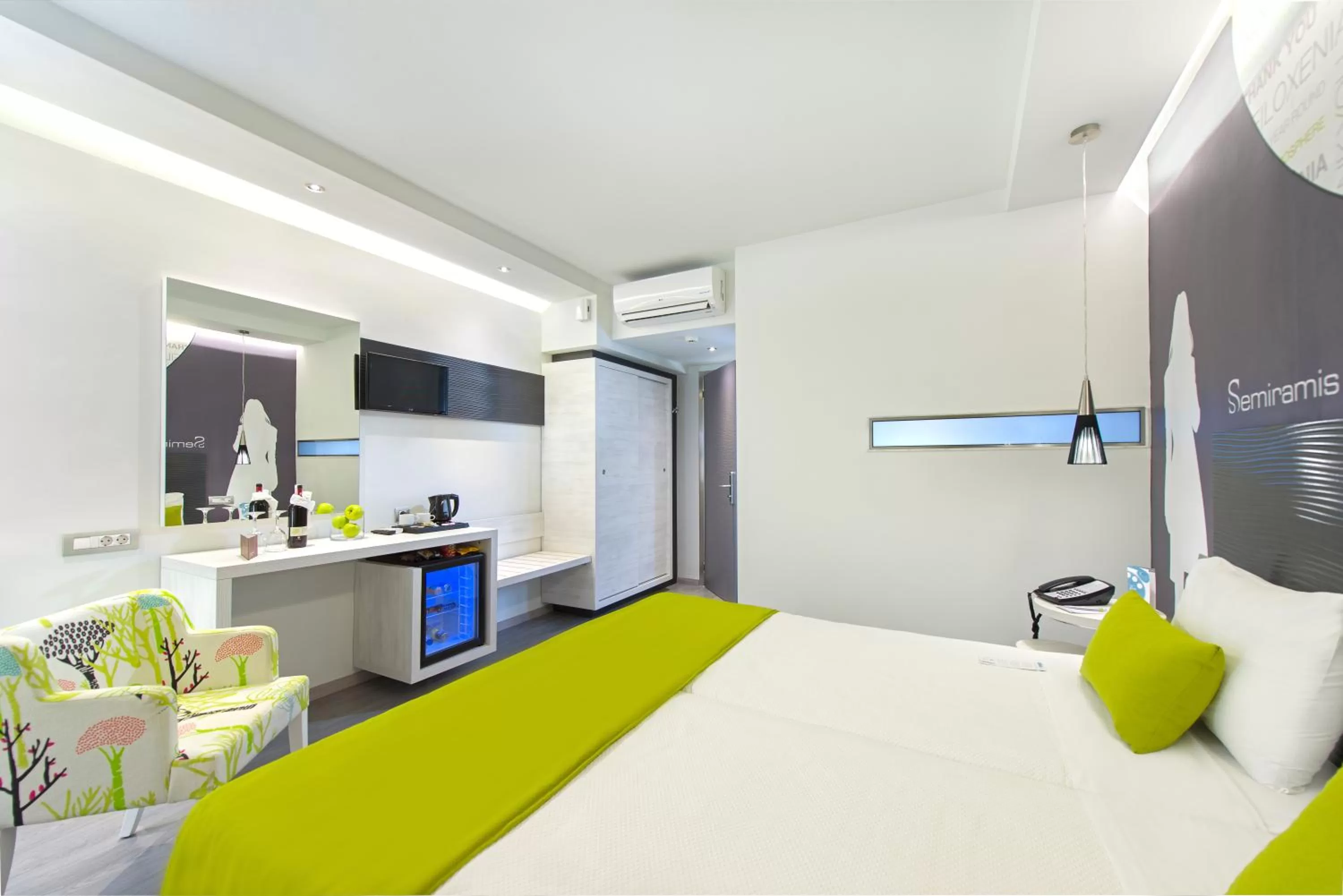 Photo of the whole room, Bed in Semiramis City Hotel