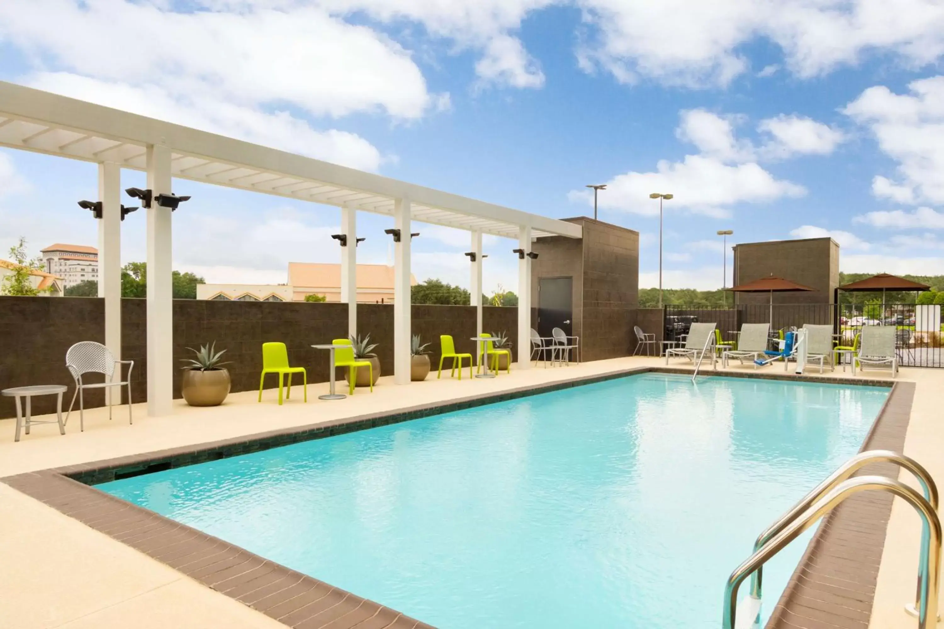 Pool view, Swimming Pool in Home2 Suites by Hilton Houston Stafford - Sugar Land