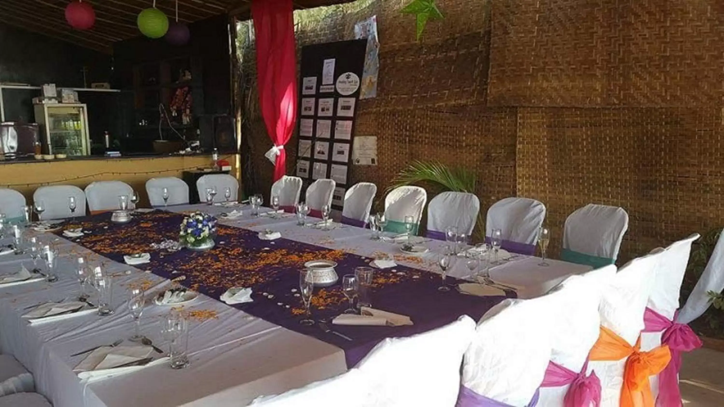 Restaurant/places to eat in Peace Garden Beach Resort Restaurant/places to eat in Peace Garden Beach Resort