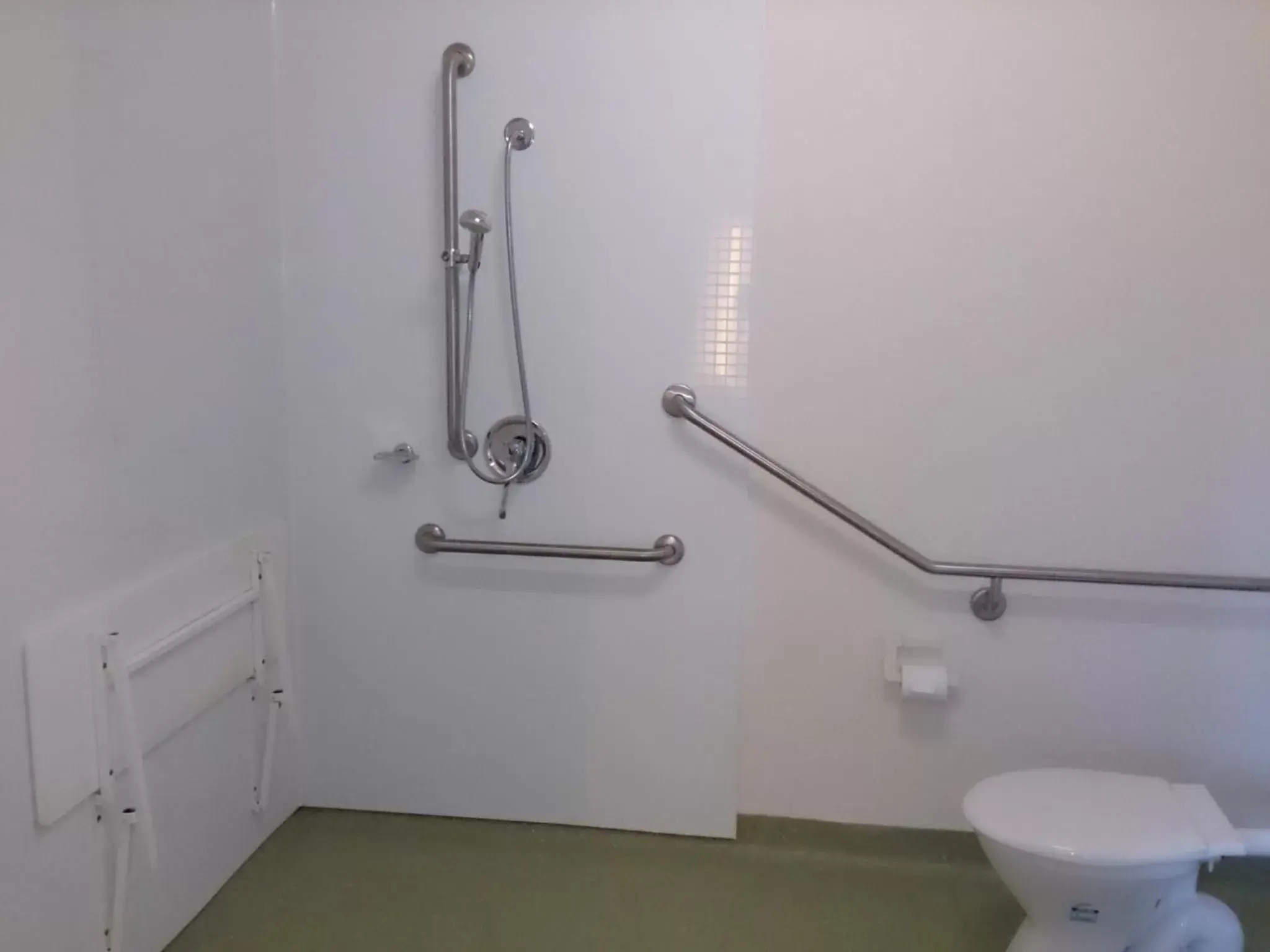 Bathroom in ibis Budget - Dandenong