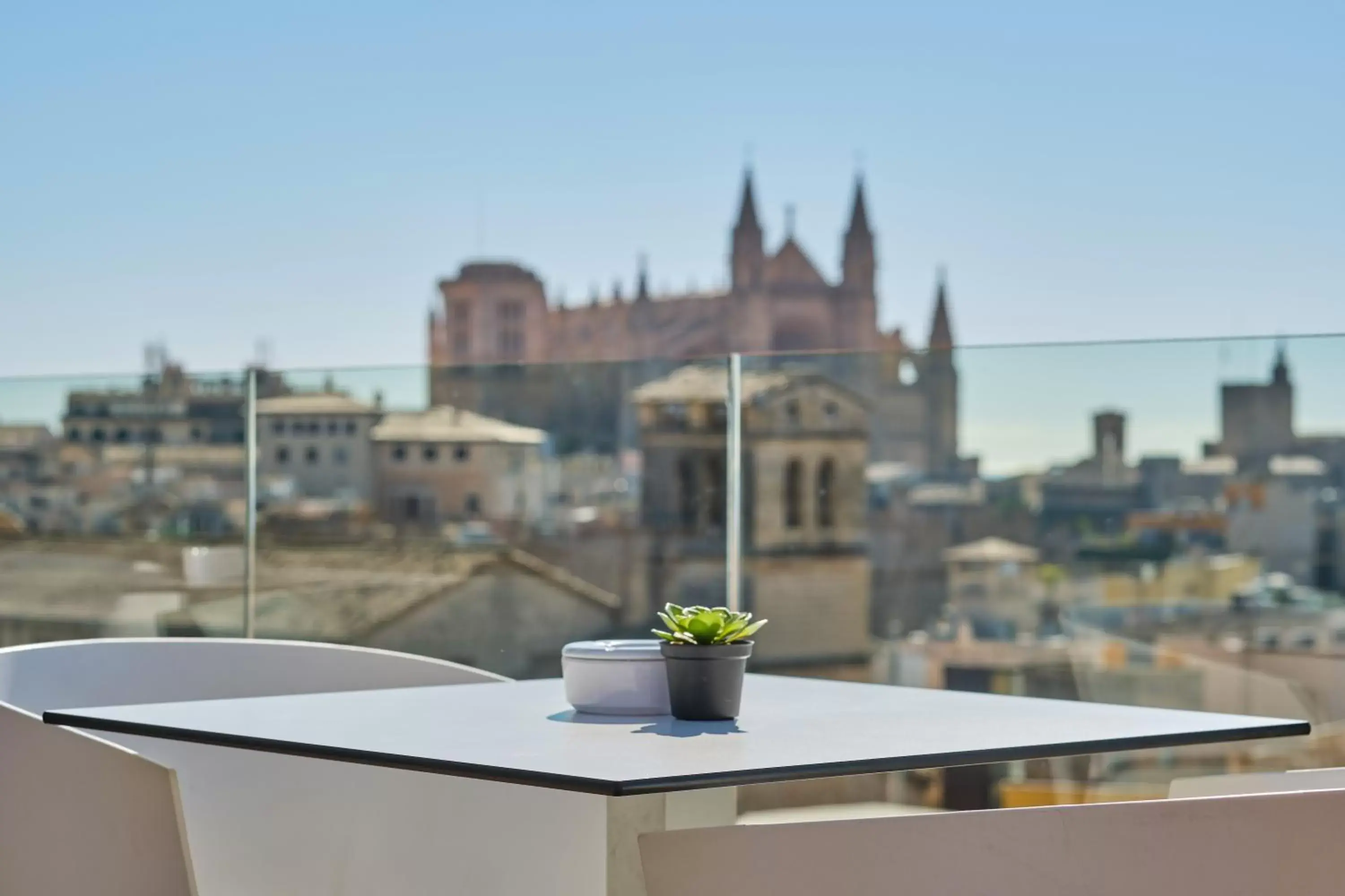 Lounge or bar in Hotel Almudaina Lounge or bar in Hotel Almudaina